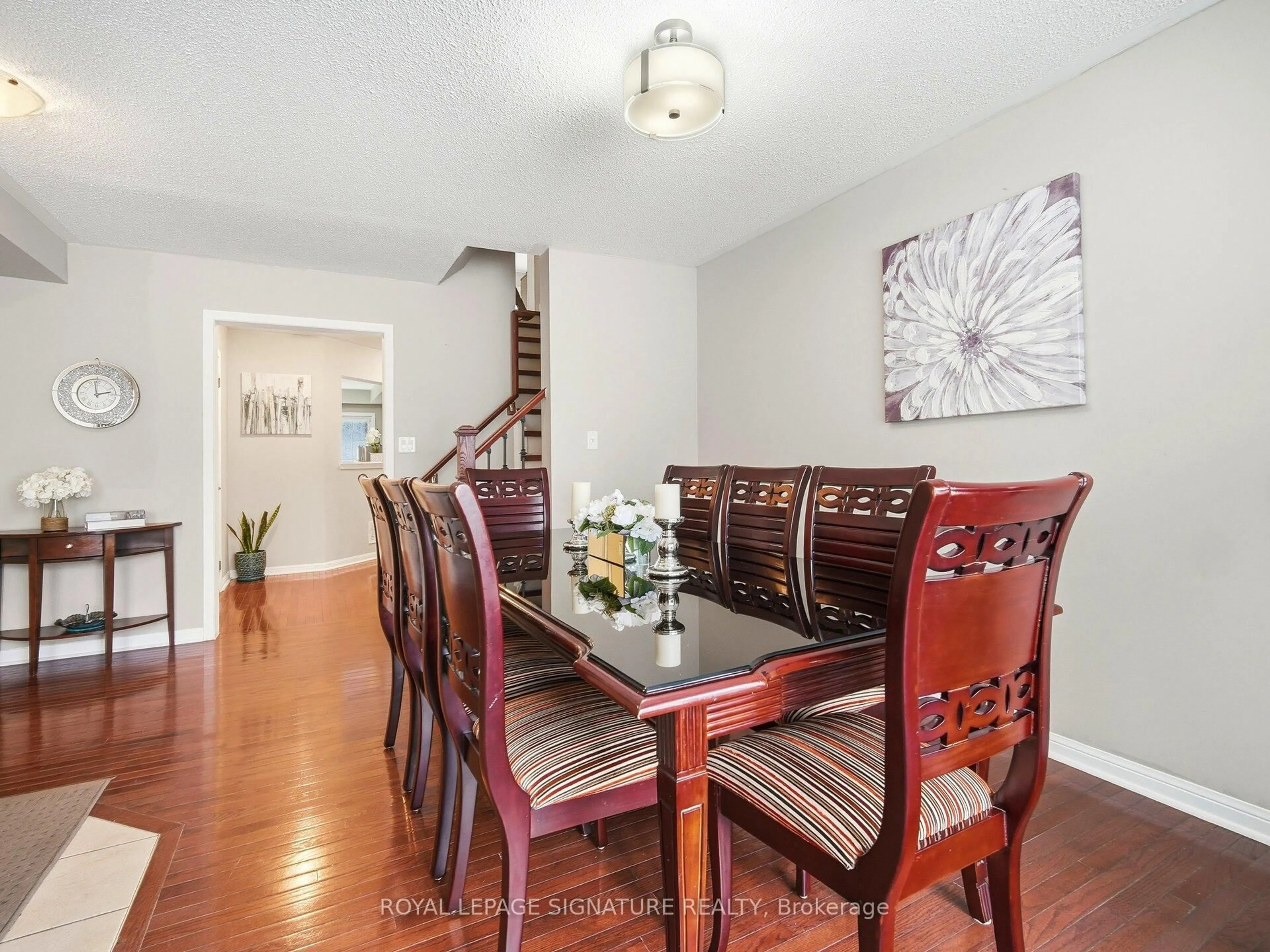 Dining room, wood/laminate floor for 92 Owlridge Dr, Brampton Ontario L6X 0M5