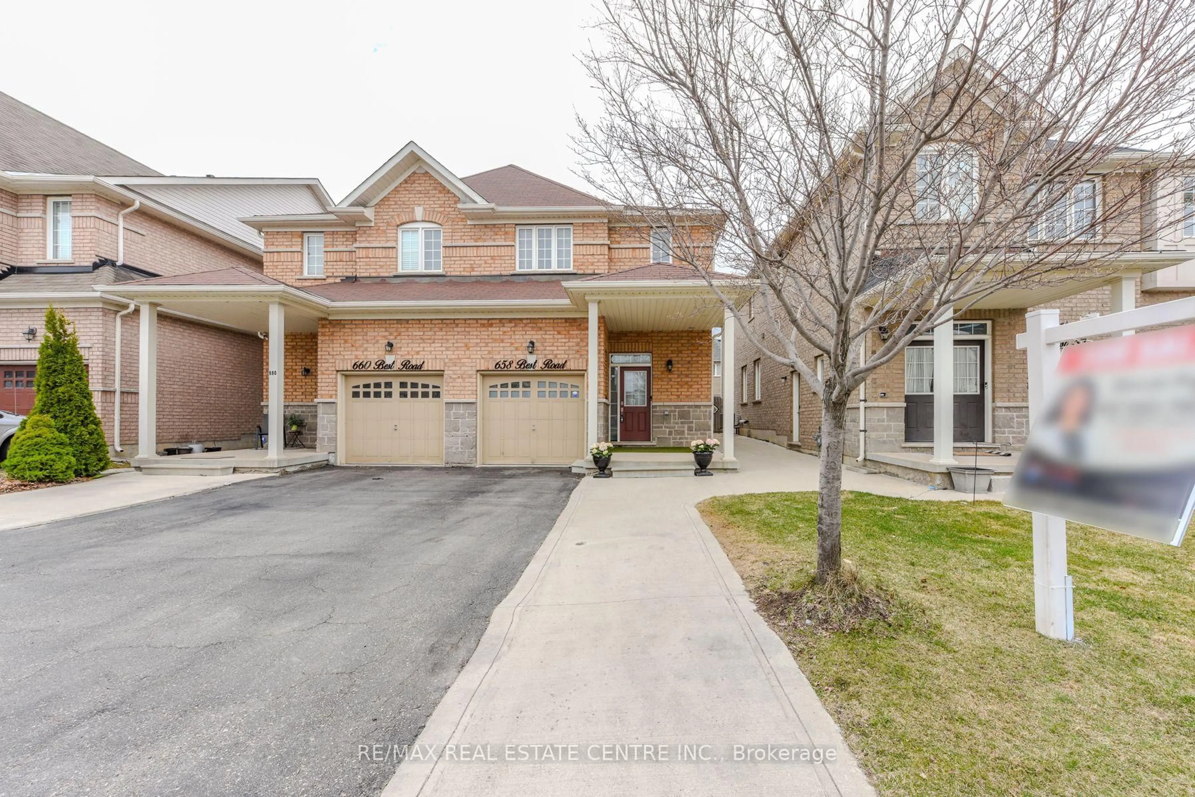 Home with brick exterior material, street for 658 Best Rd, Milton Ontario L9T 8M2