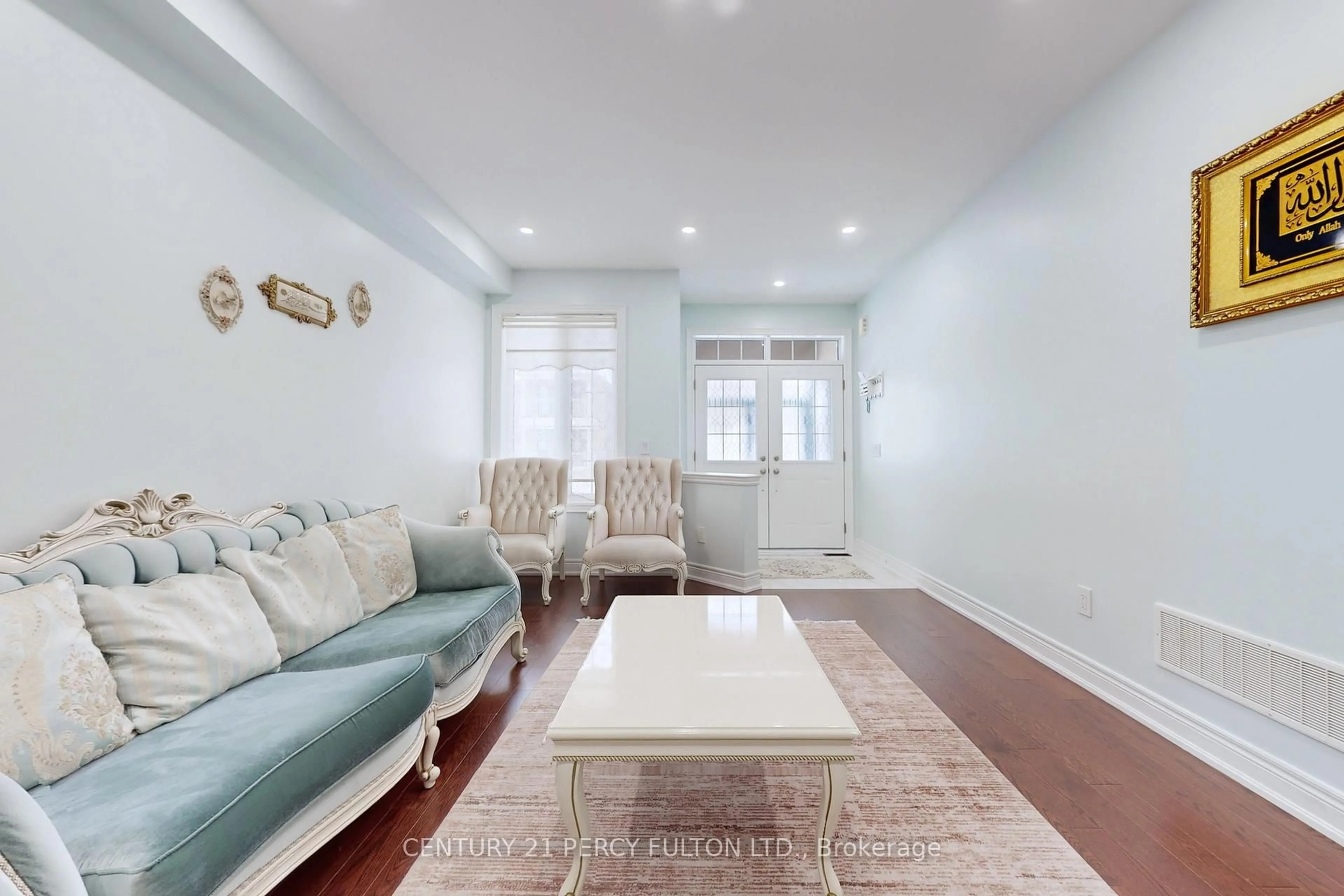 Living room with furniture, unknown for 11 Sinatra St, Brampton Ontario L6R 4B3