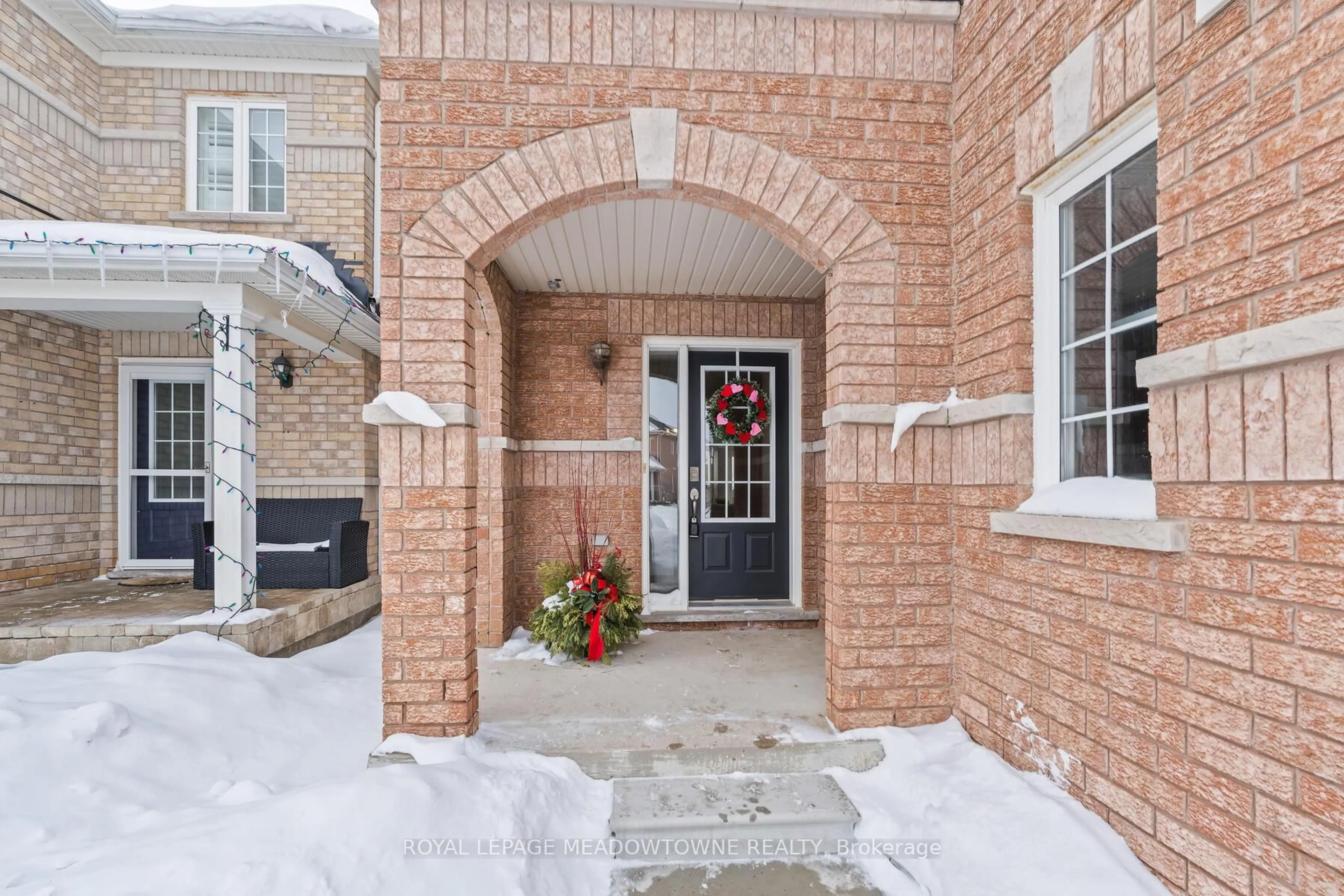 Unknown for 99 Snowberry Cres, Halton Hills Ontario L7G 6M8