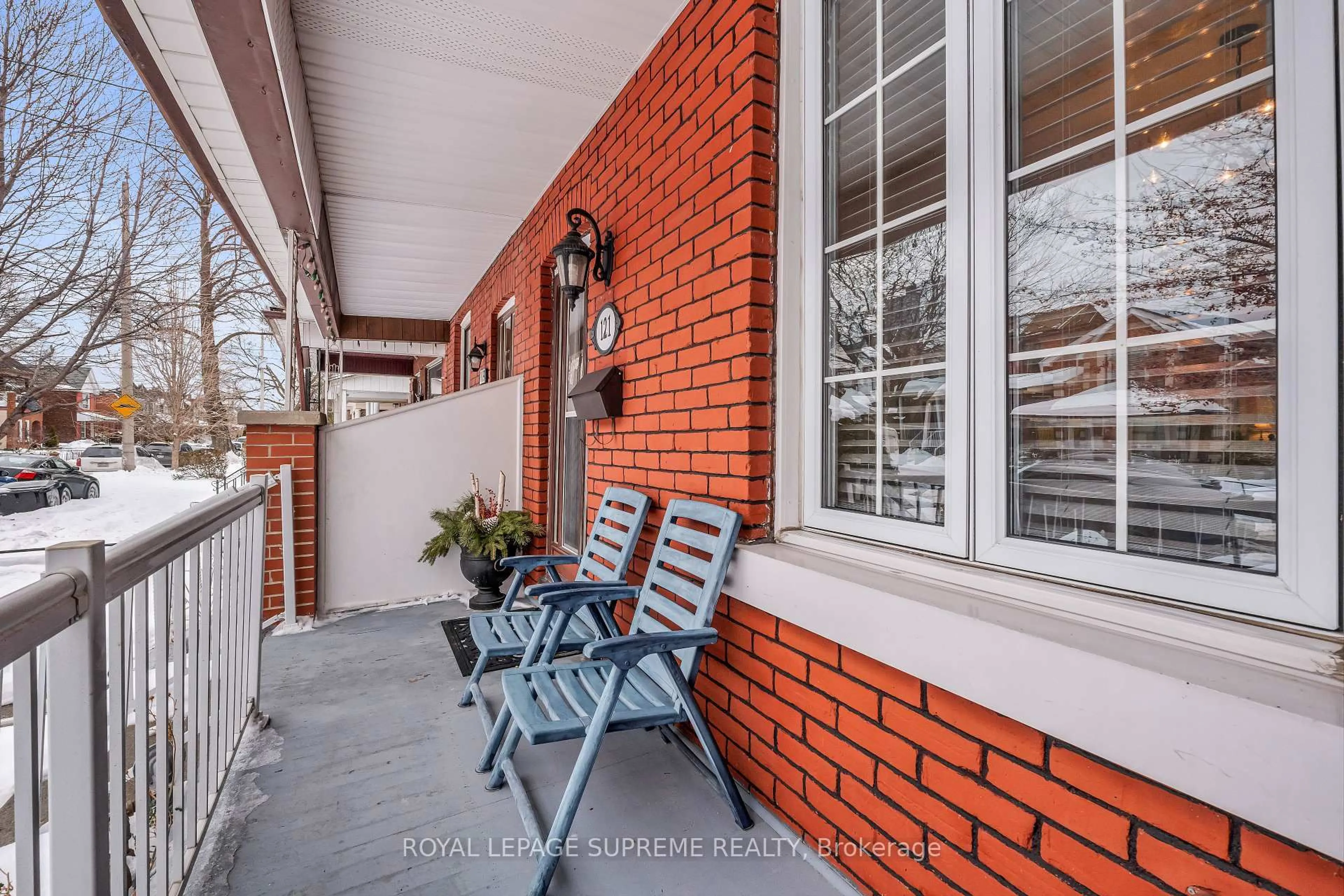Patio, street for 121 Millicent St, Toronto Ontario M6H 1W3