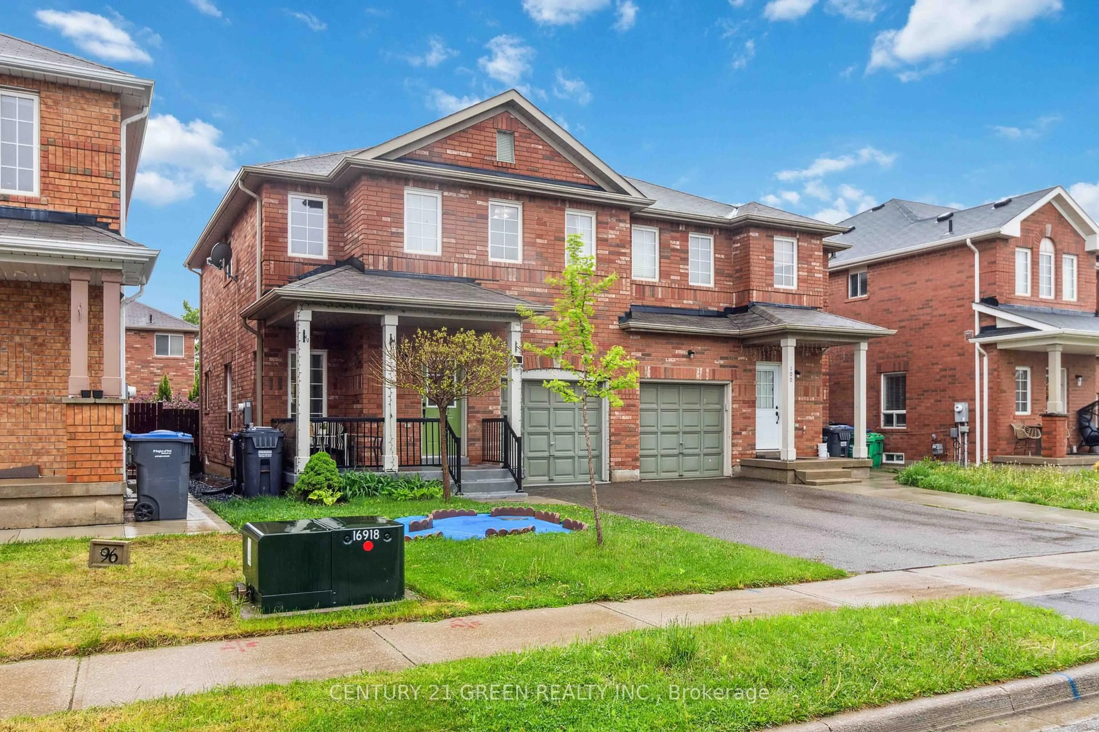 Home with brick exterior material, street for 98 Personna Circ, Brampton Ontario L6X 0S9