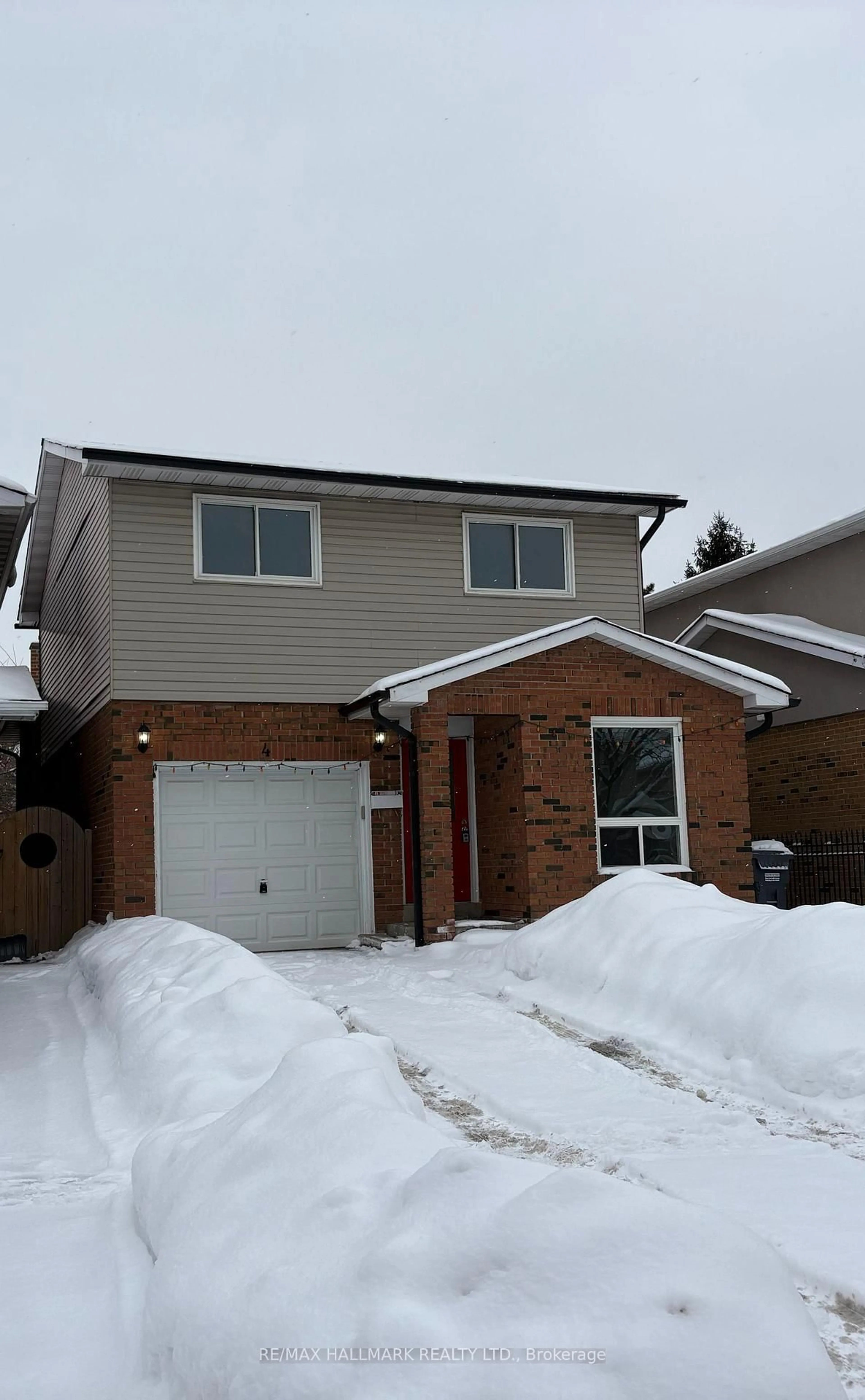 Home with brick exterior material, street for 4 Simmons Blvd, Brampton Ontario L6V 3V5