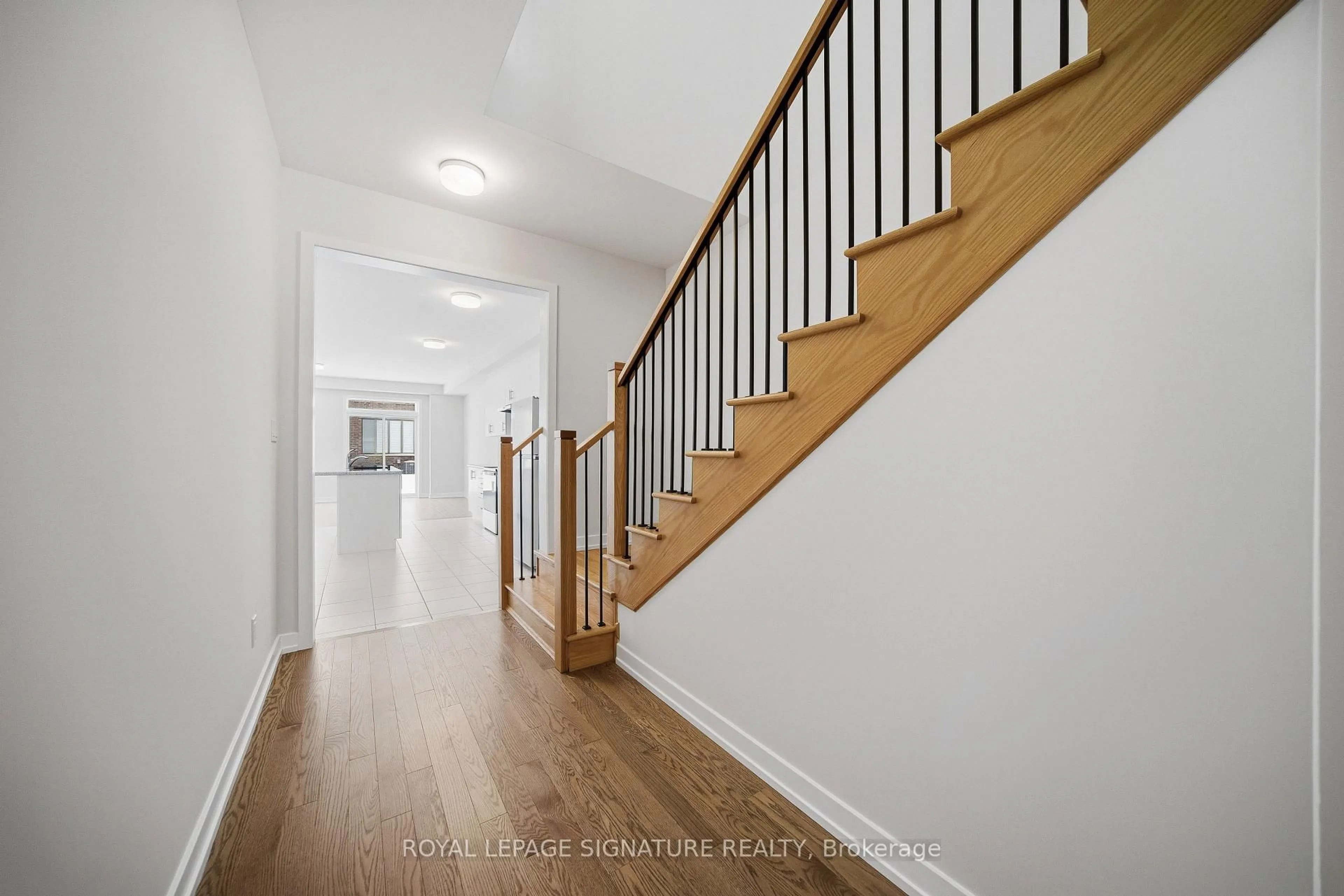 Unknown for 1201 Dartmouth Cres, Oakville Ontario L6H 8C3