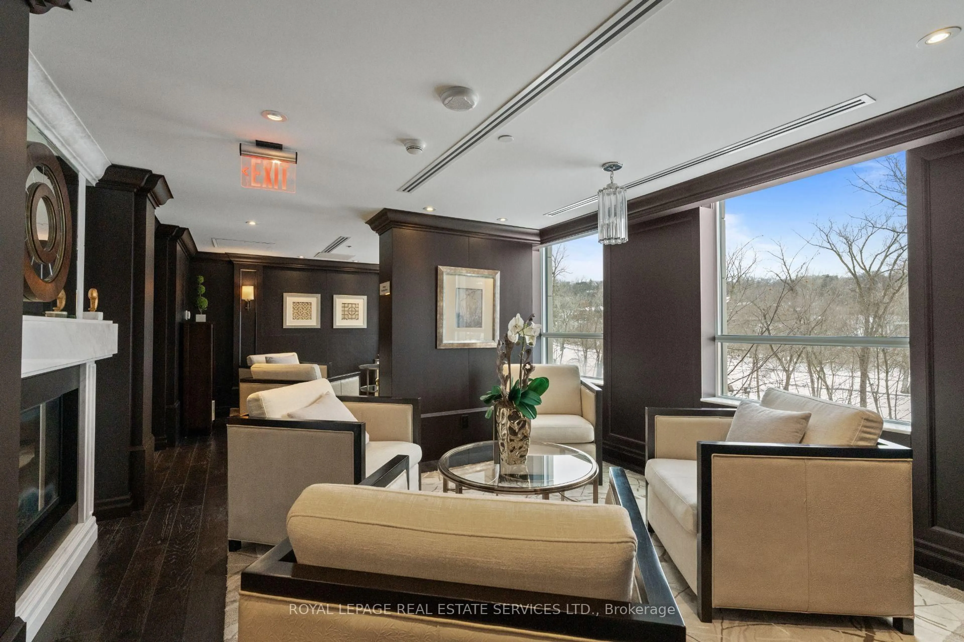 Lobby for 30 Old Mill Rd #512, Toronto Ontario M8X 0A5