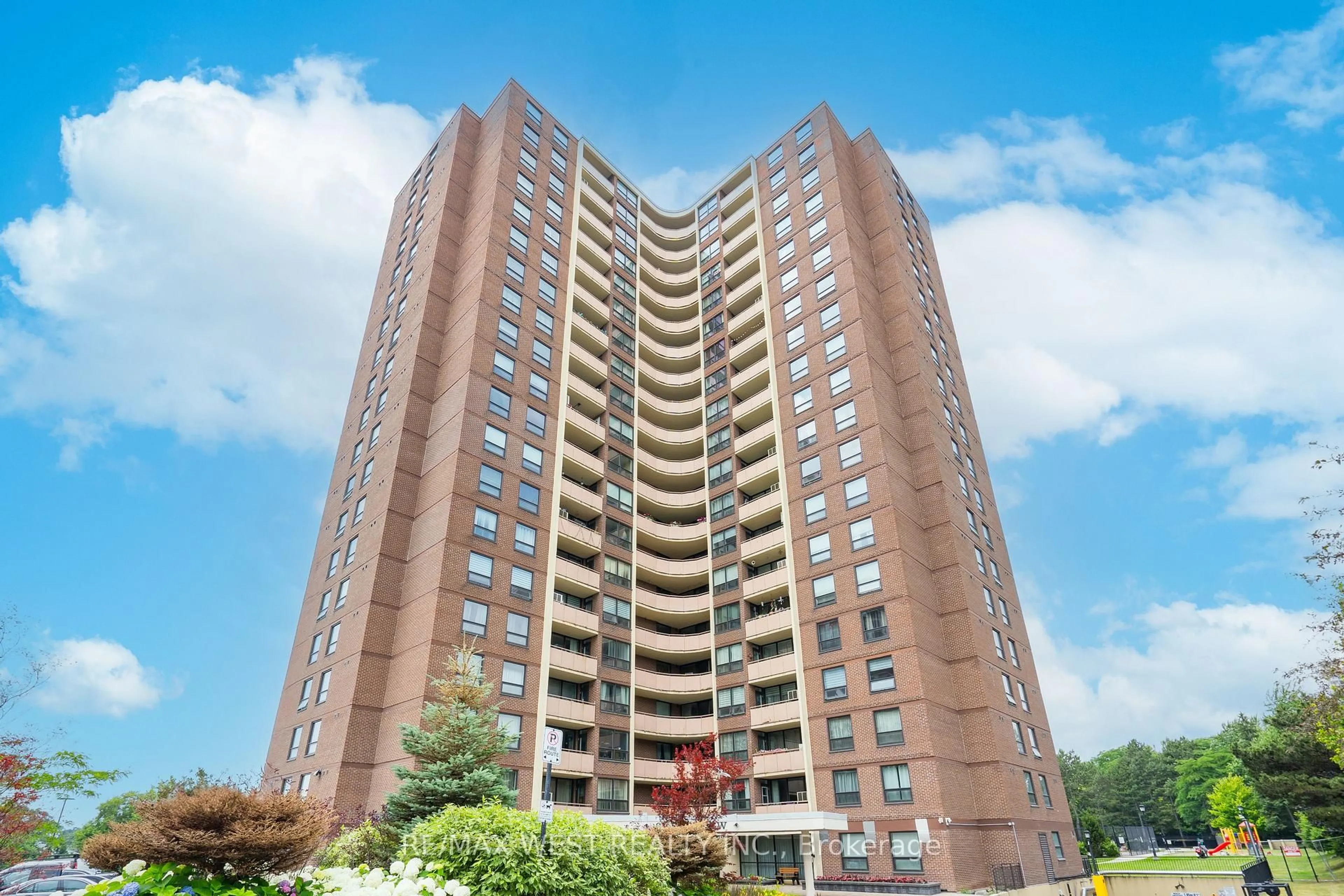 Unknown for 61 Richview Rd #1603, Toronto Ontario M9A 4M8