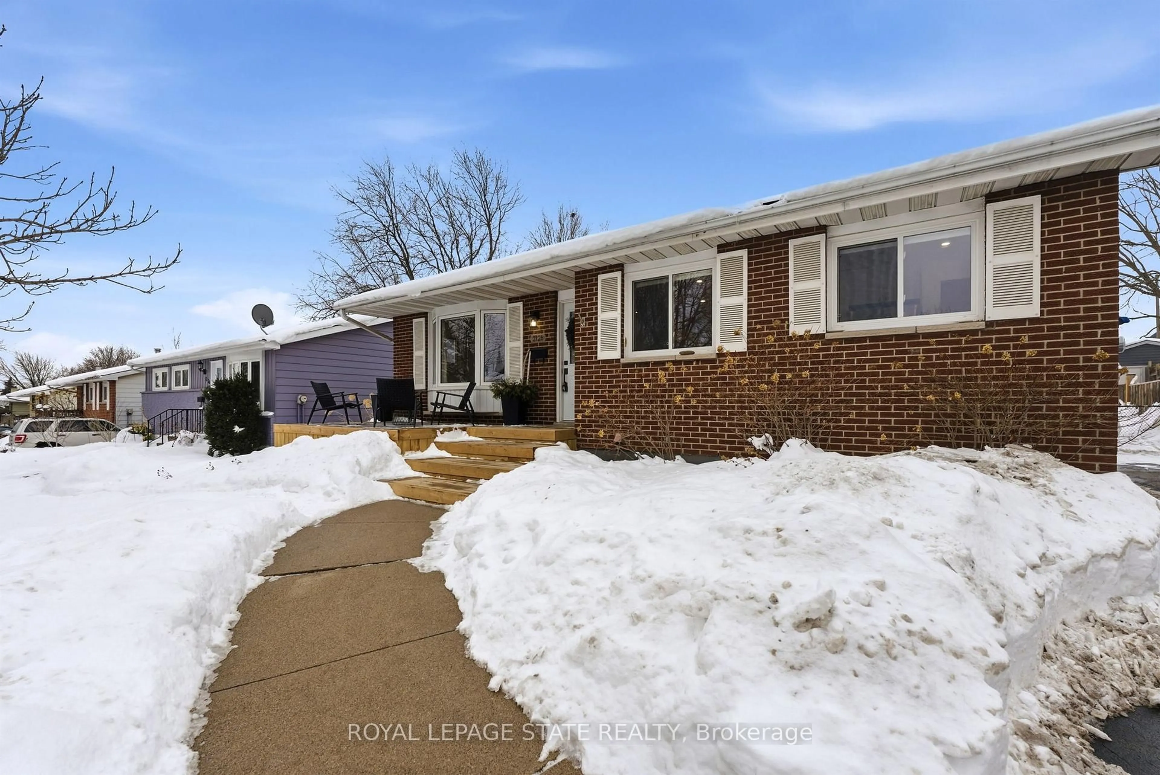 Home with brick exterior material, street for 2128 Falmouth Terr, Burlington Ontario L7P 1X9