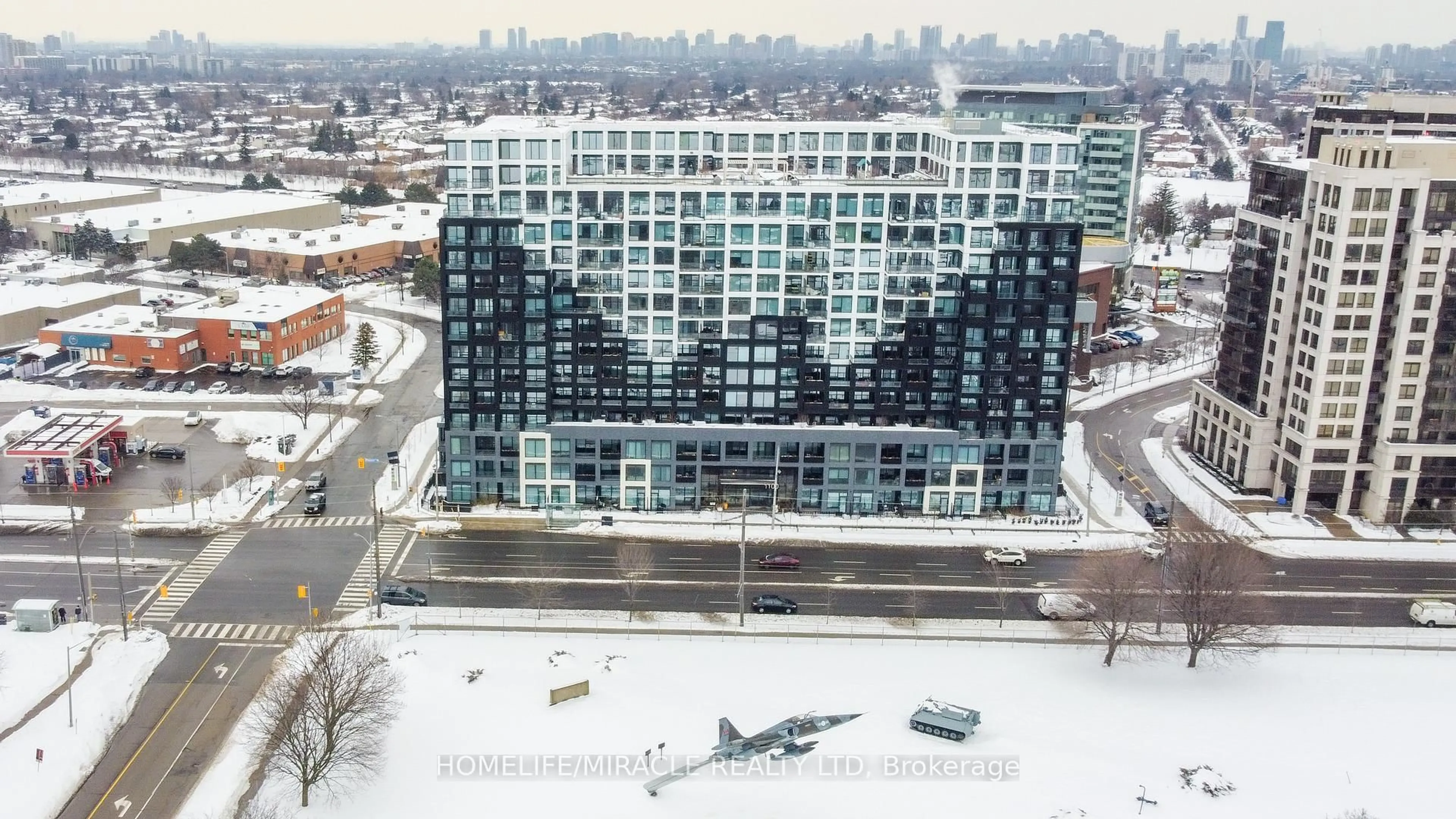 Blurry image for 1100 Sheppard Ave #315, Toronto Ontario M3J 0H1
