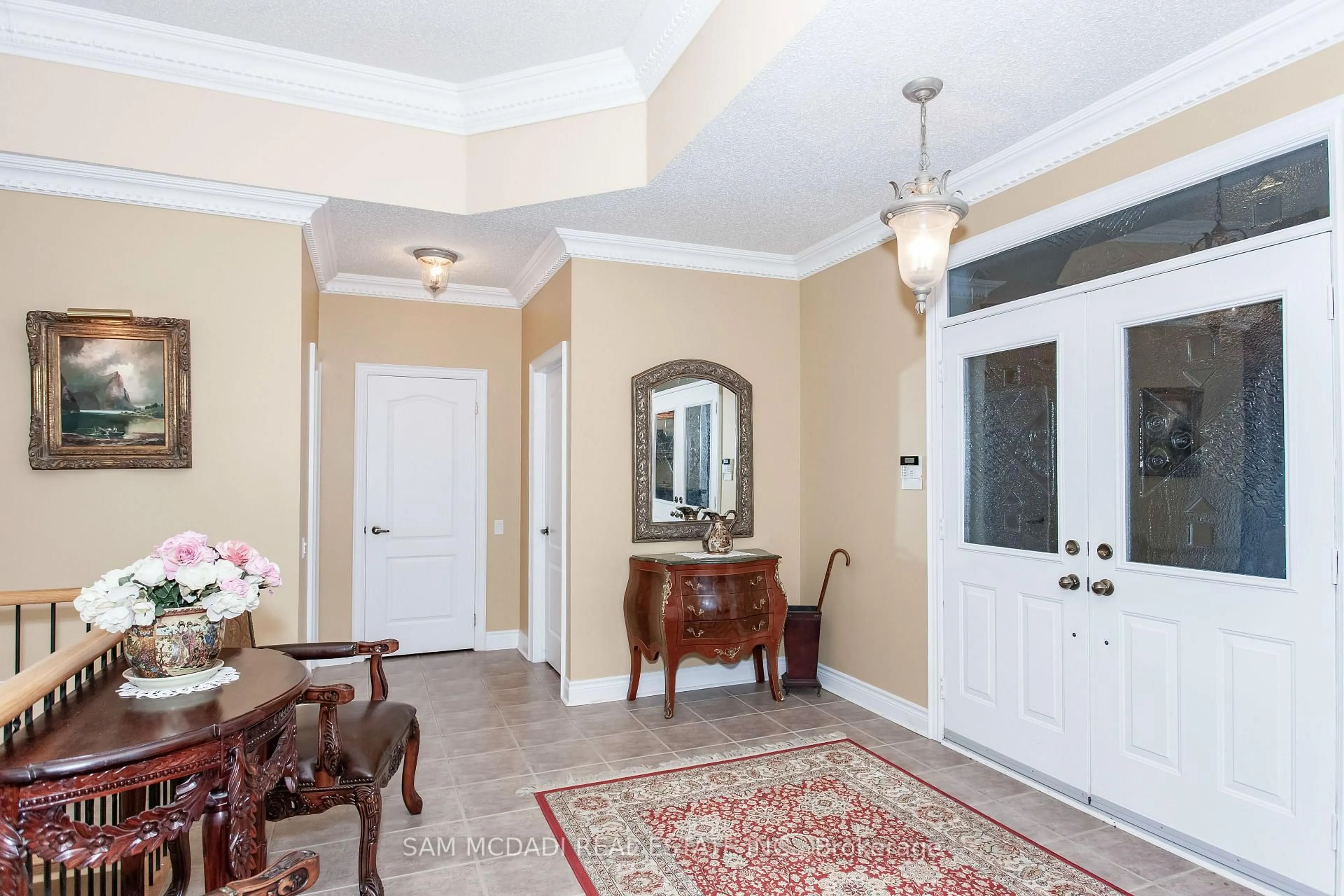 Indoor entryway for 50 Links Lane, Brampton Ontario L6Y 5H1