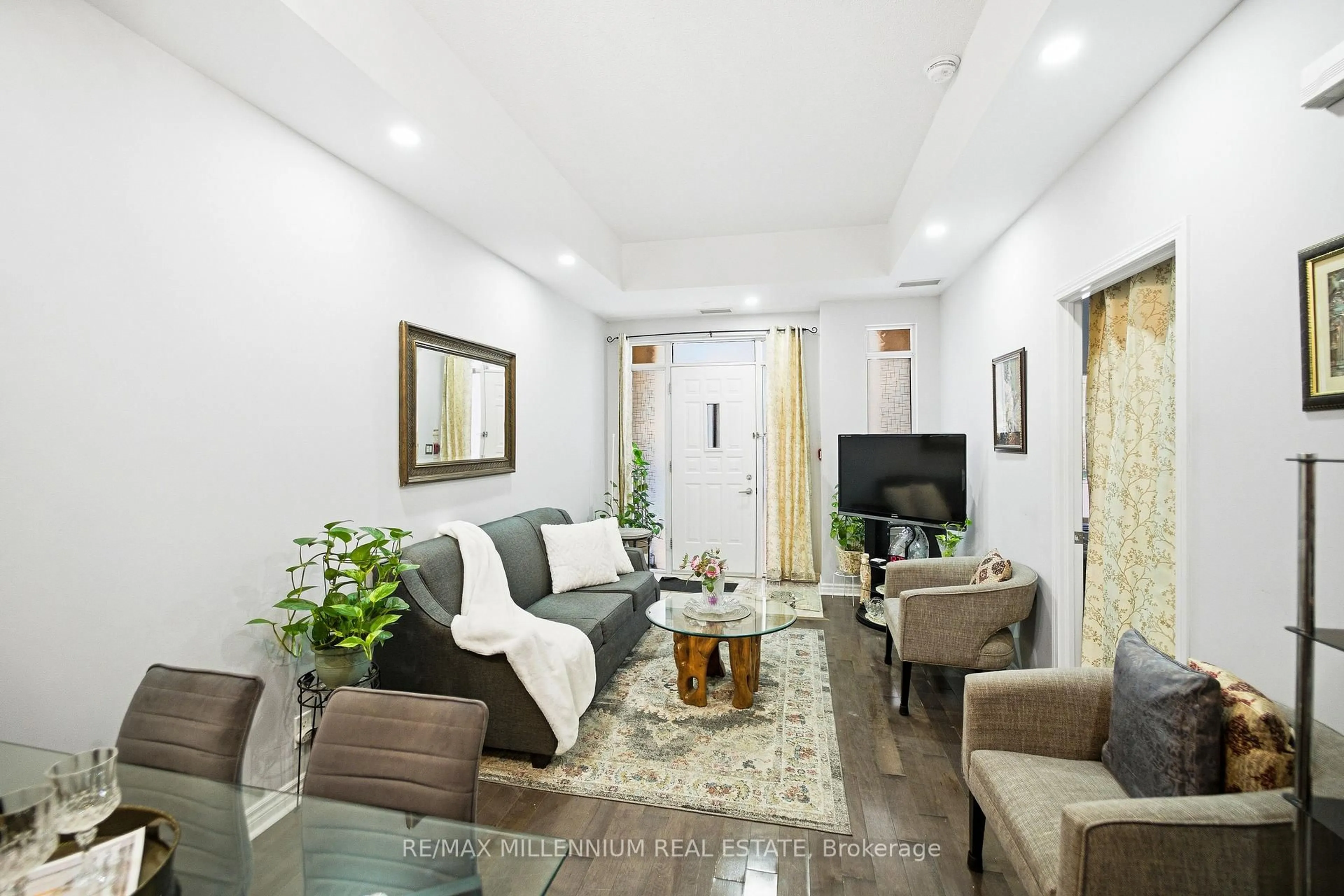 Living room with furniture, unknown for 330 Princess Royal Dr #105, Mississauga Ontario L5B 4M8