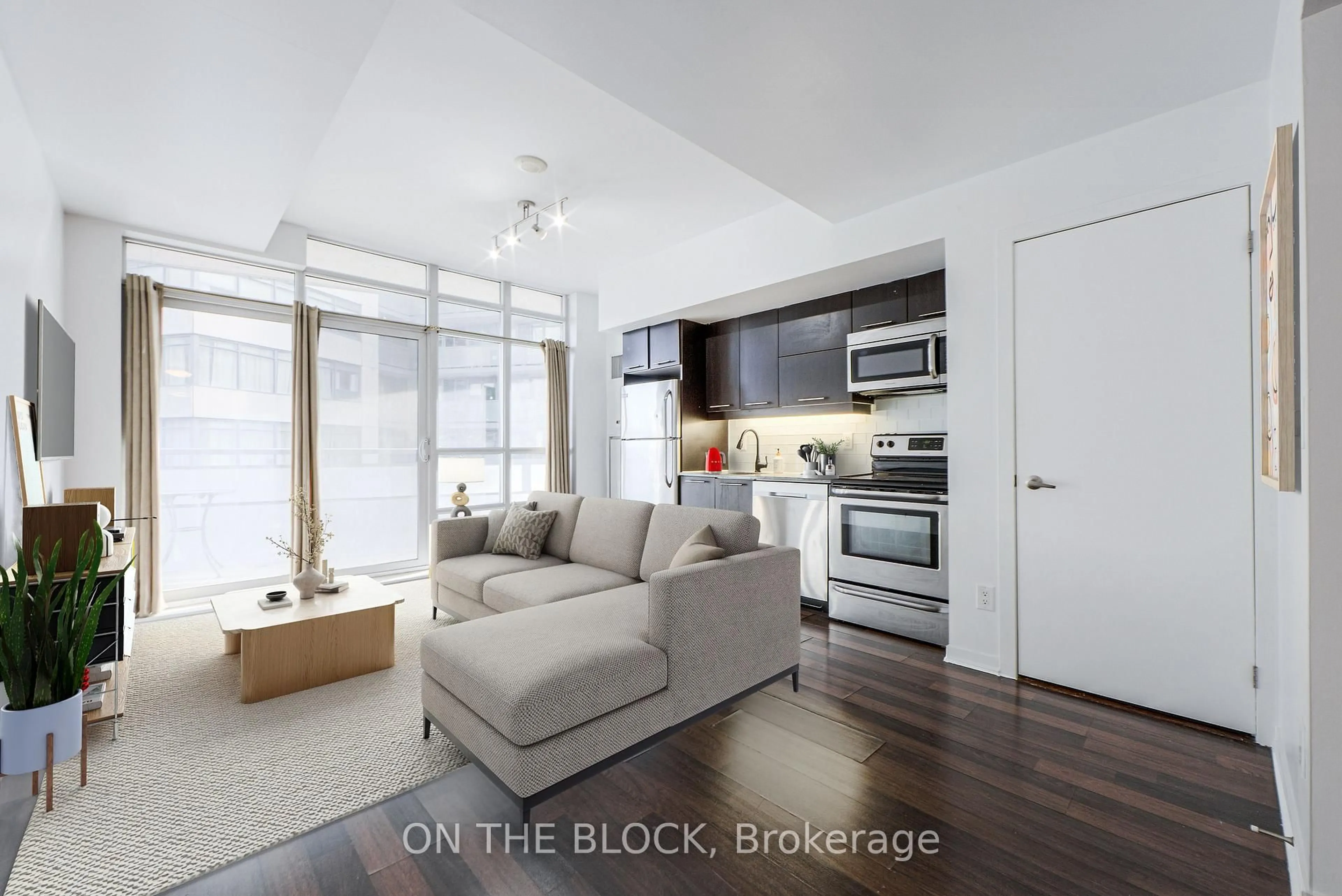 Unknown for 38 Joe Shuster Way #302, Toronto Ontario M6K 0A5