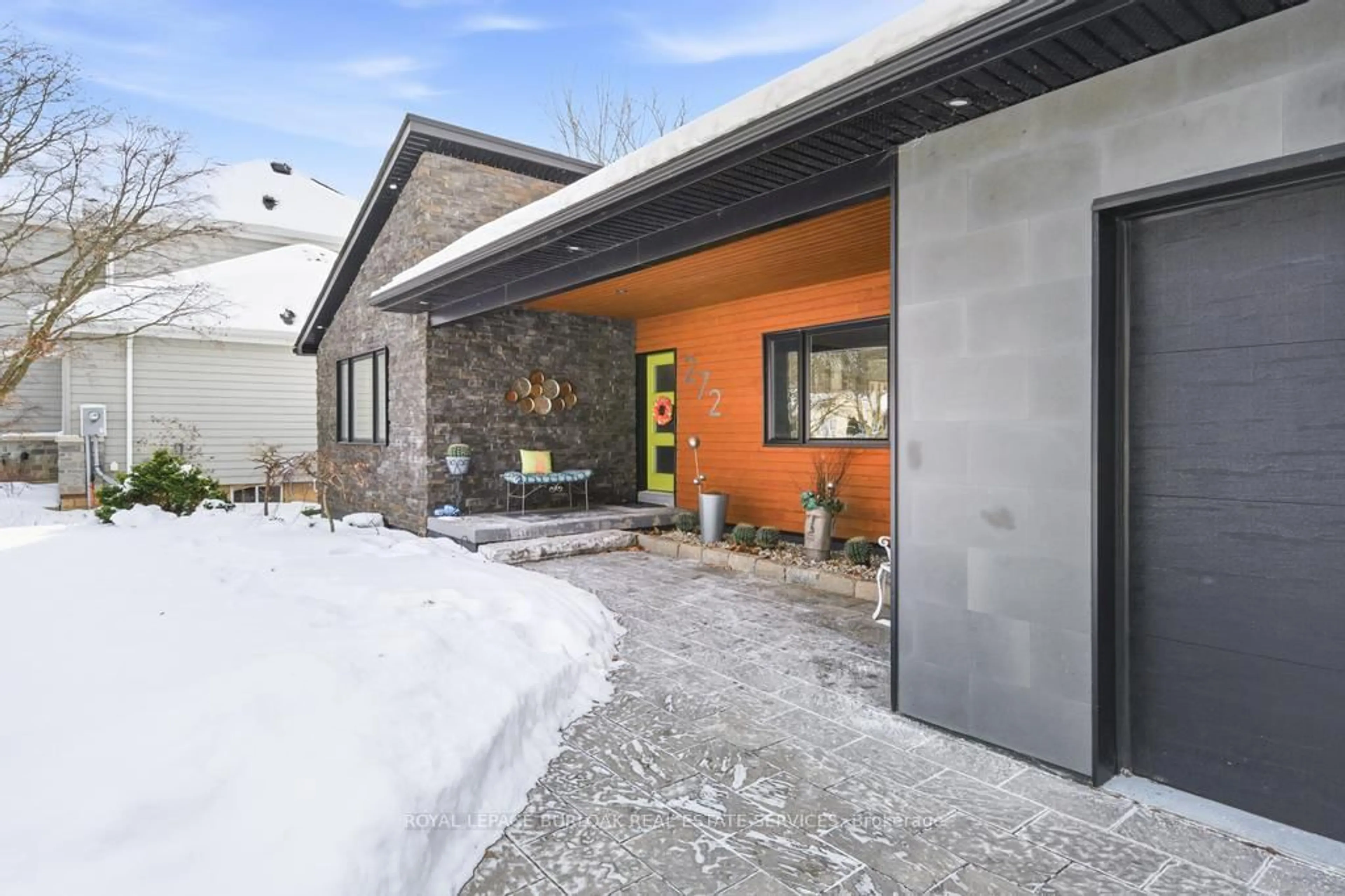 Unknown for 272 Goodram Dr, Burlington Ontario L7L 2J5