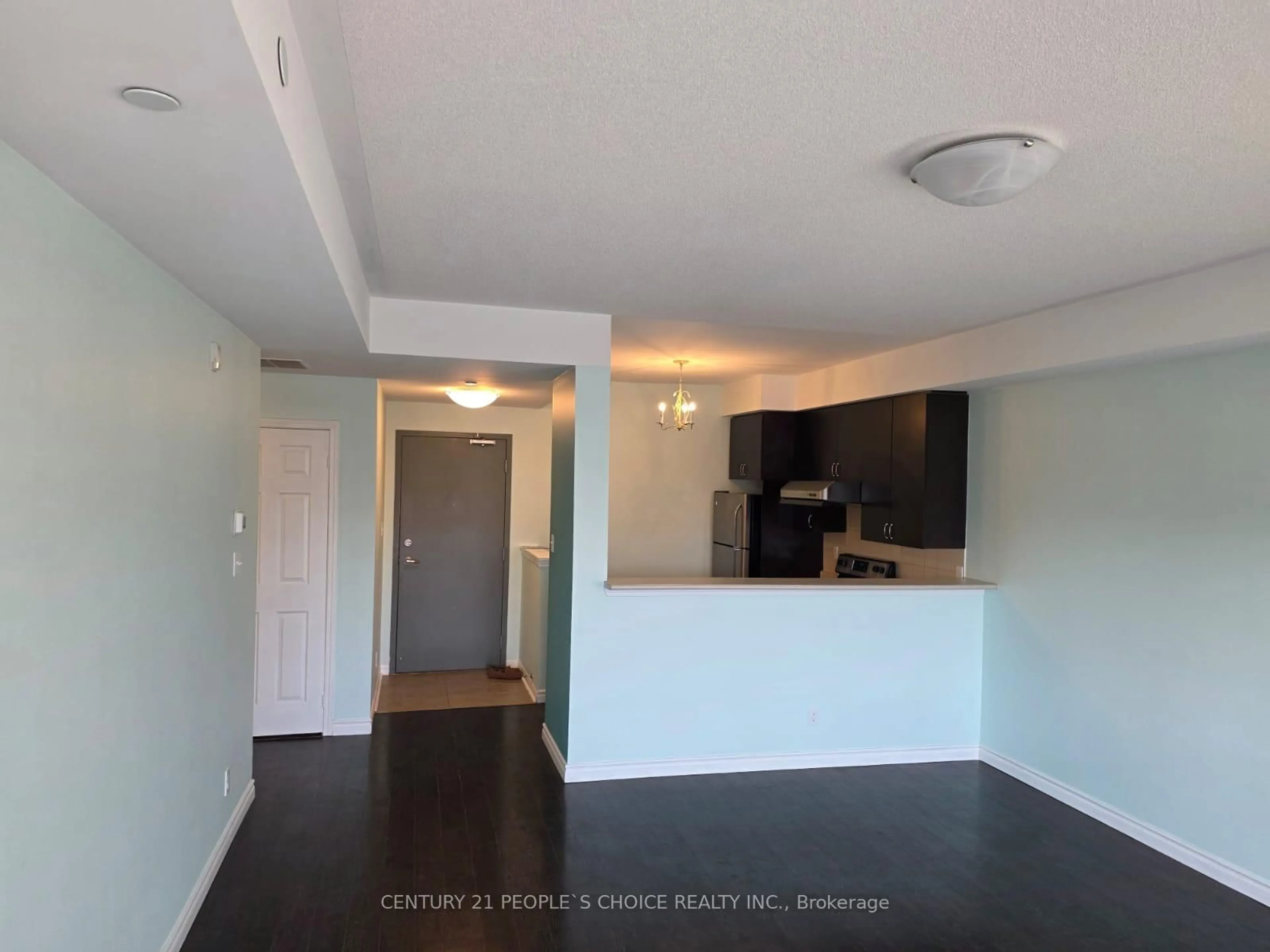 A pic of a room for 3075 Thomas St #308, Mississauga Ontario L5M 0M3