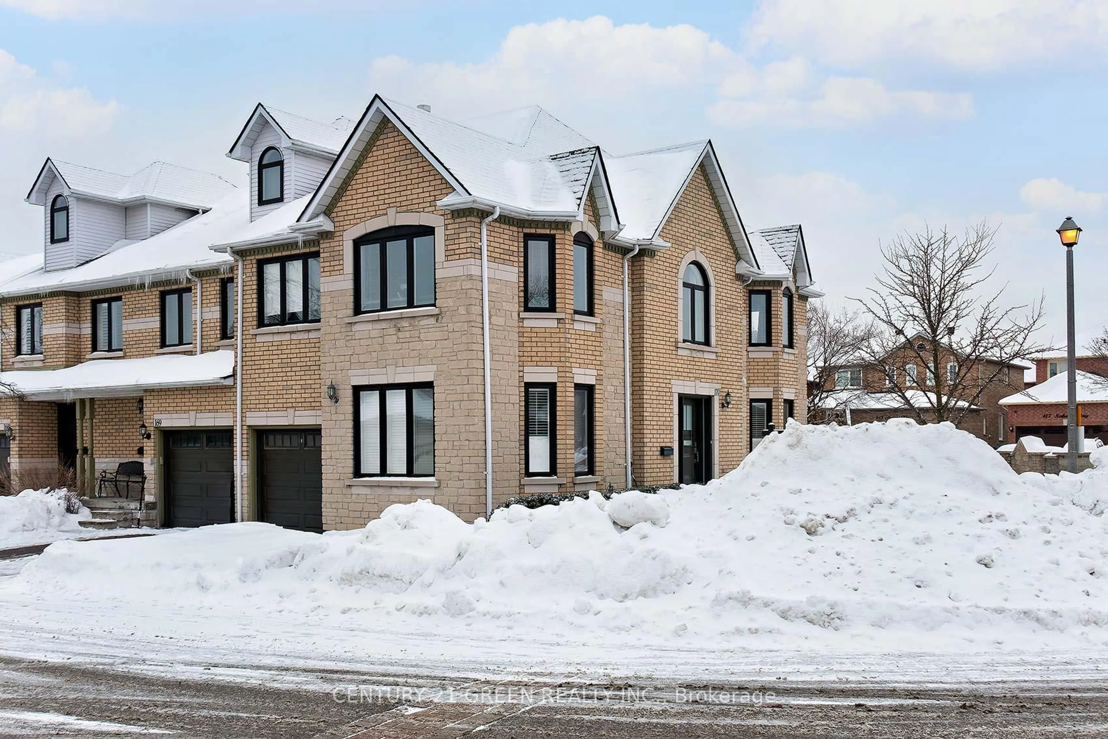 Home with brick exterior material, street for 455 Apache Crt #170, Mississauga Ontario L4Z 3W8