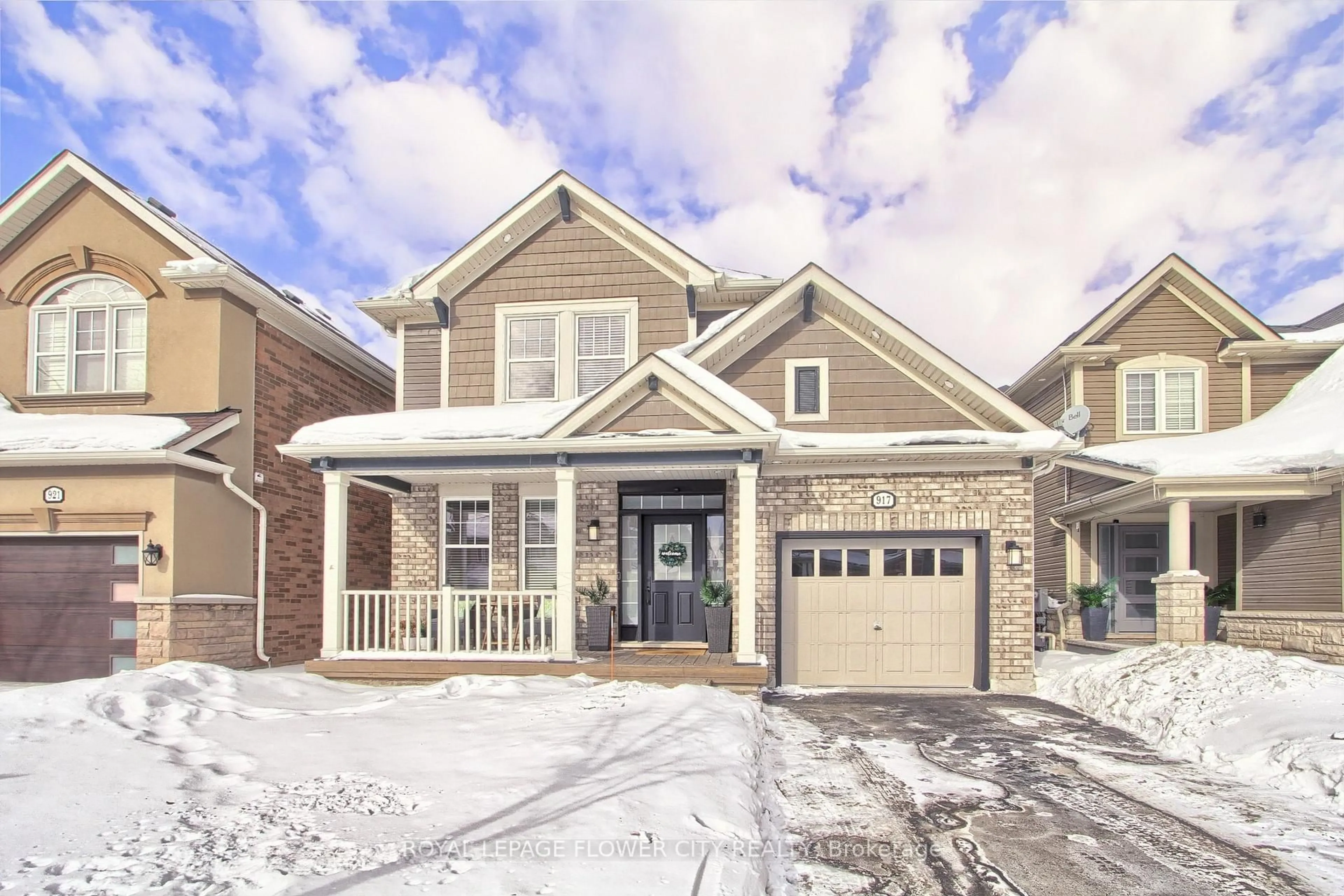 Home with brick exterior material, street for 917 Mctrach Cres, Milton Ontario L9T 1M5