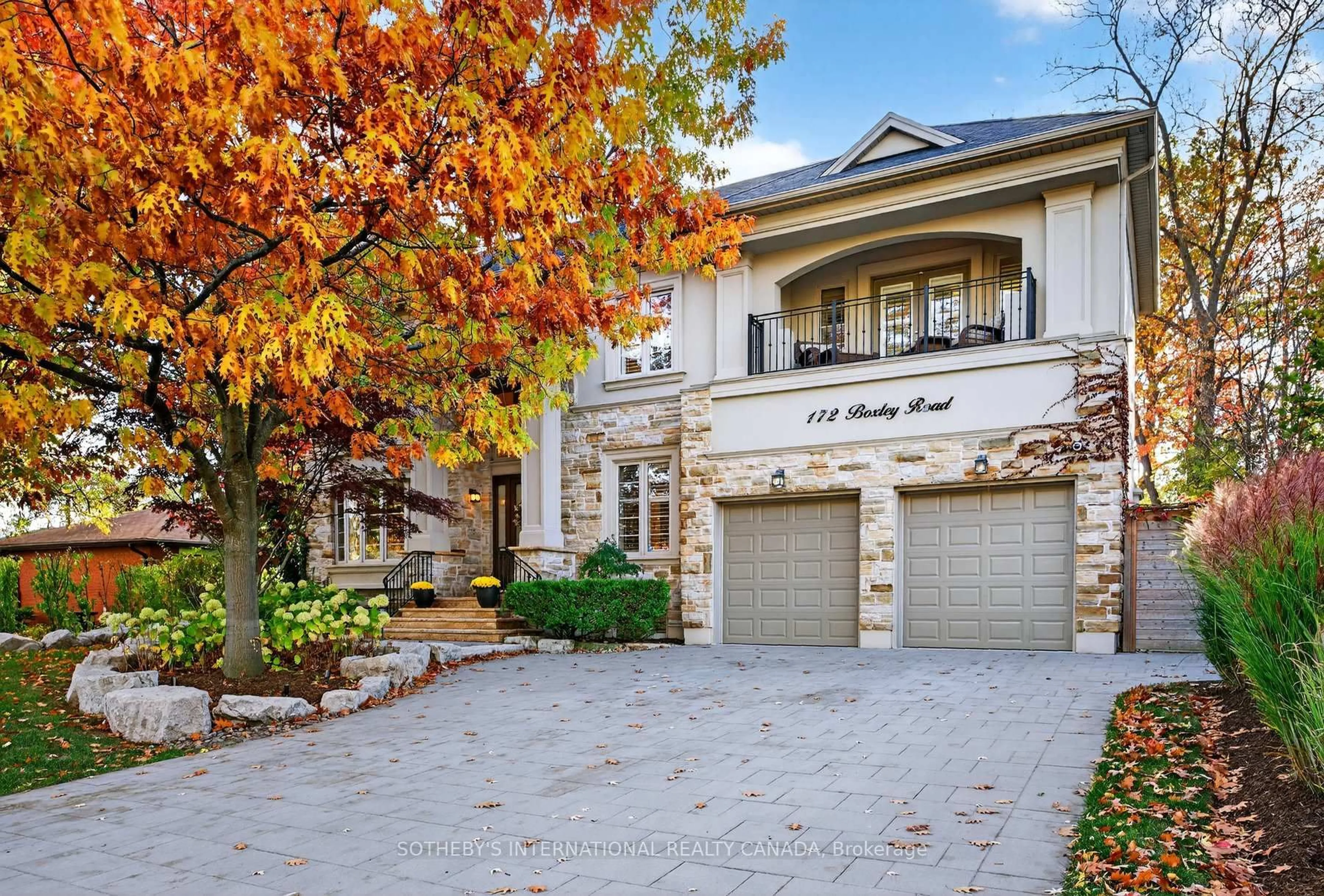 Home with brick exterior material, street for 172 Boxley Rd, Burlington Ontario L7L 4S6