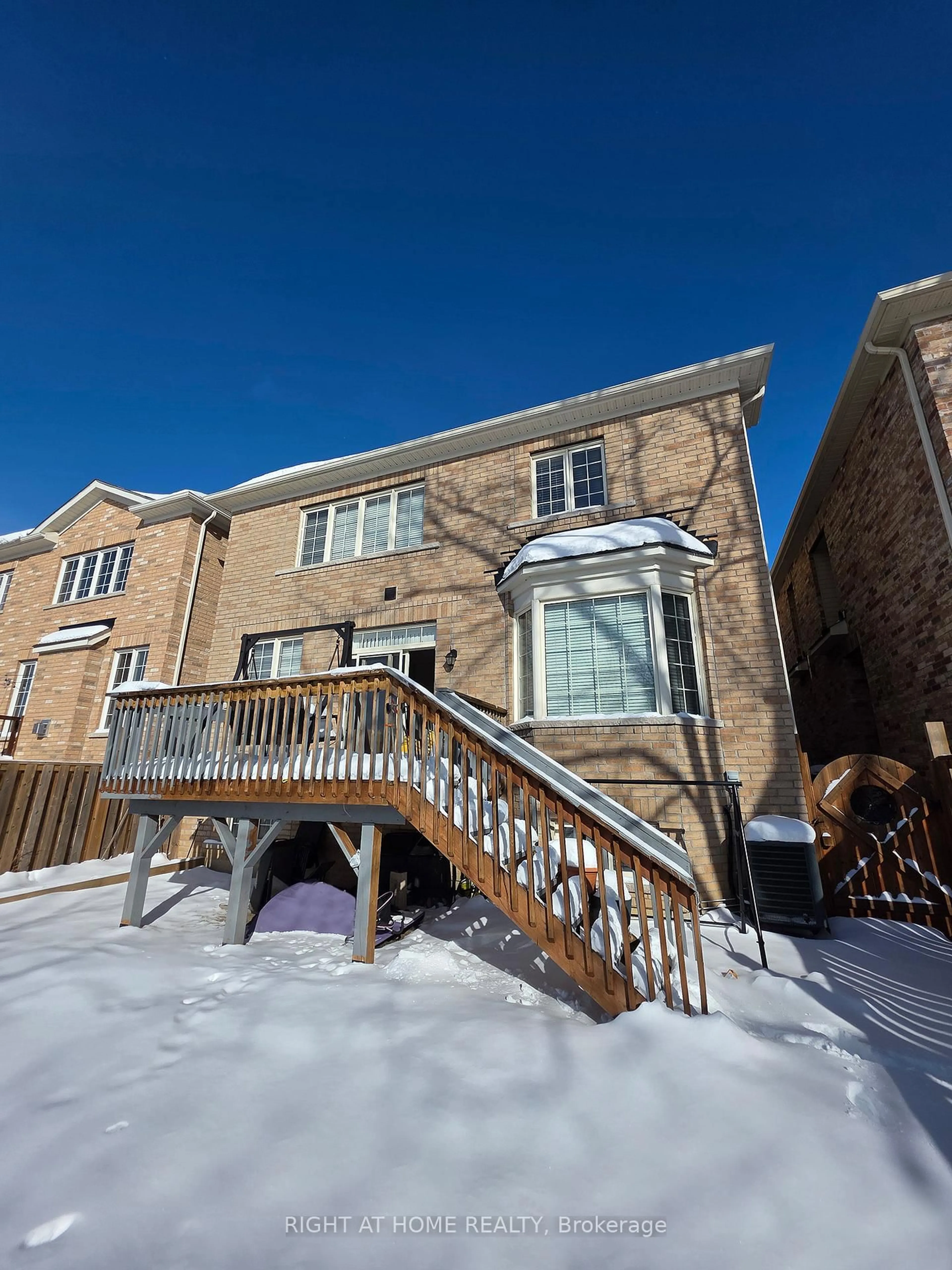 Unknown for 68 Elmcrest Dr, Brampton Ontario L6Y 5Z2