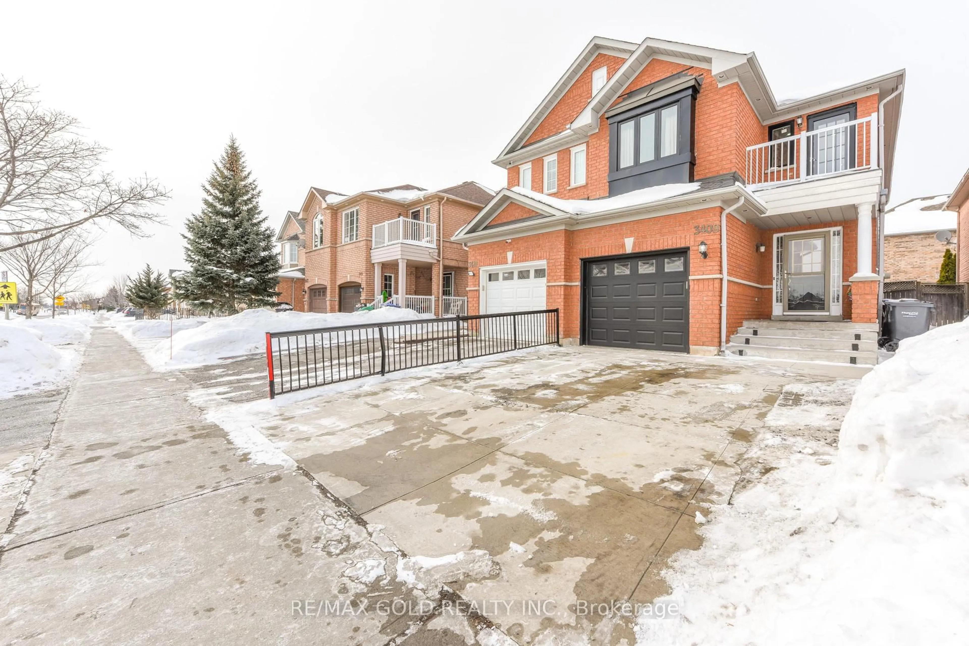 Unknown for 3409 McDowell Dr, Mississauga Ontario L5M 6R7