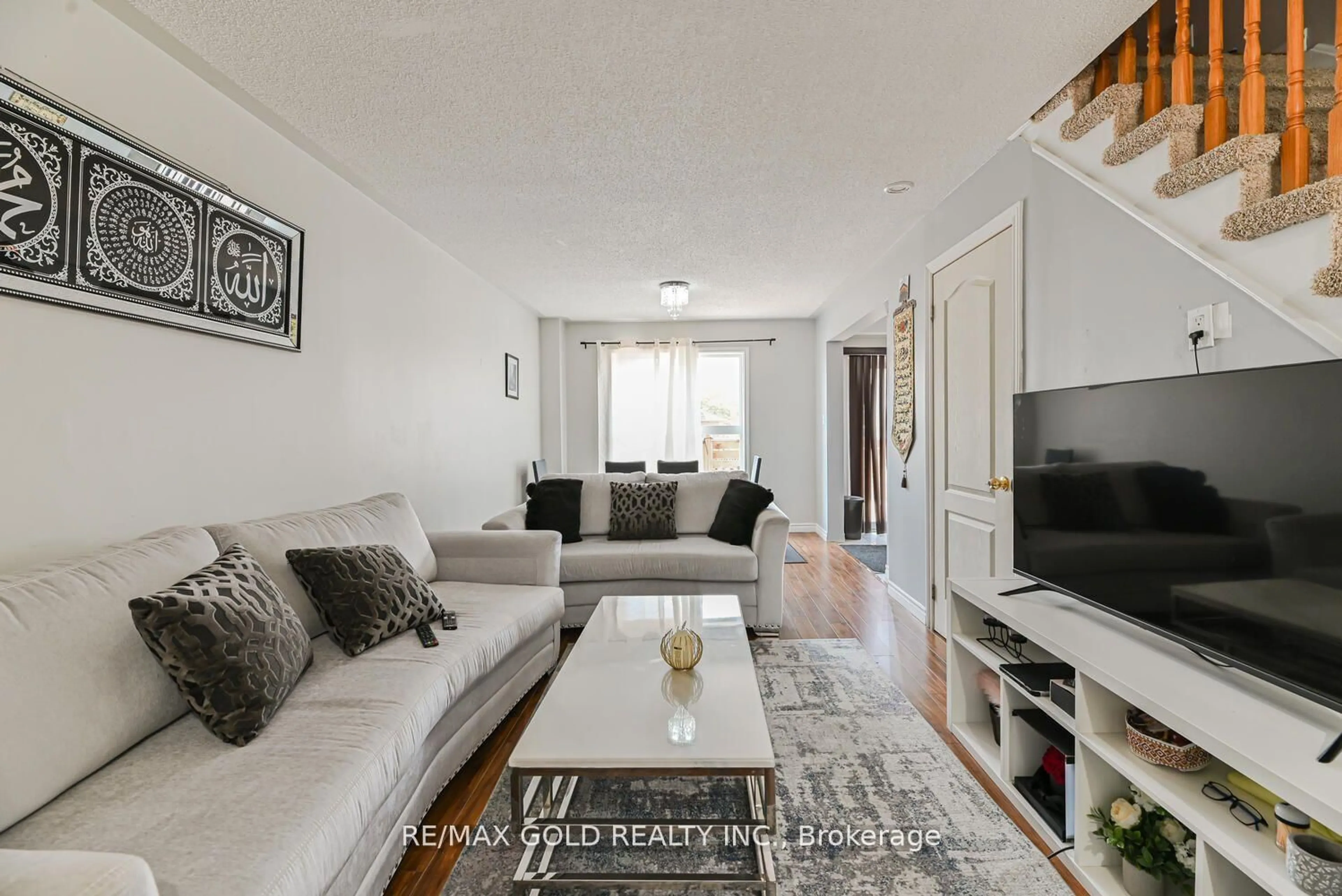 Living room with furniture, unknown for 14 Topiary Lane, Brampton Ontario L7A 2K6
