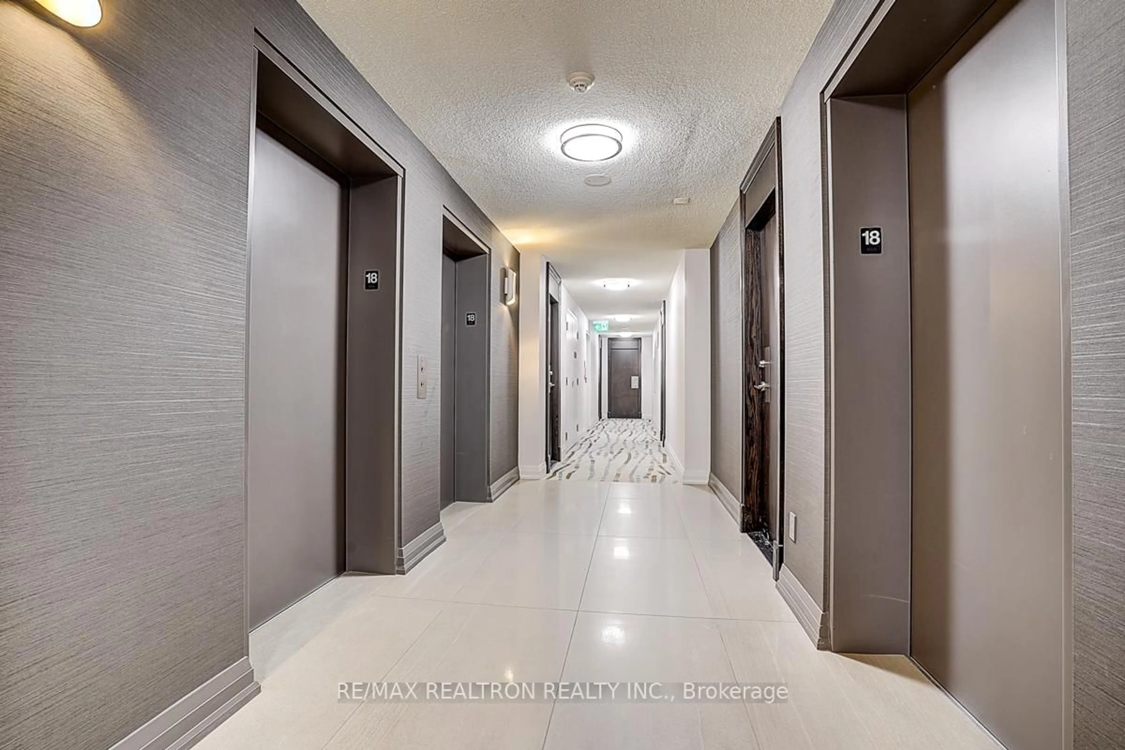 Indoor foyer for 3 Michael Power Pl #1804, Toronto Ontario M9A 0A2