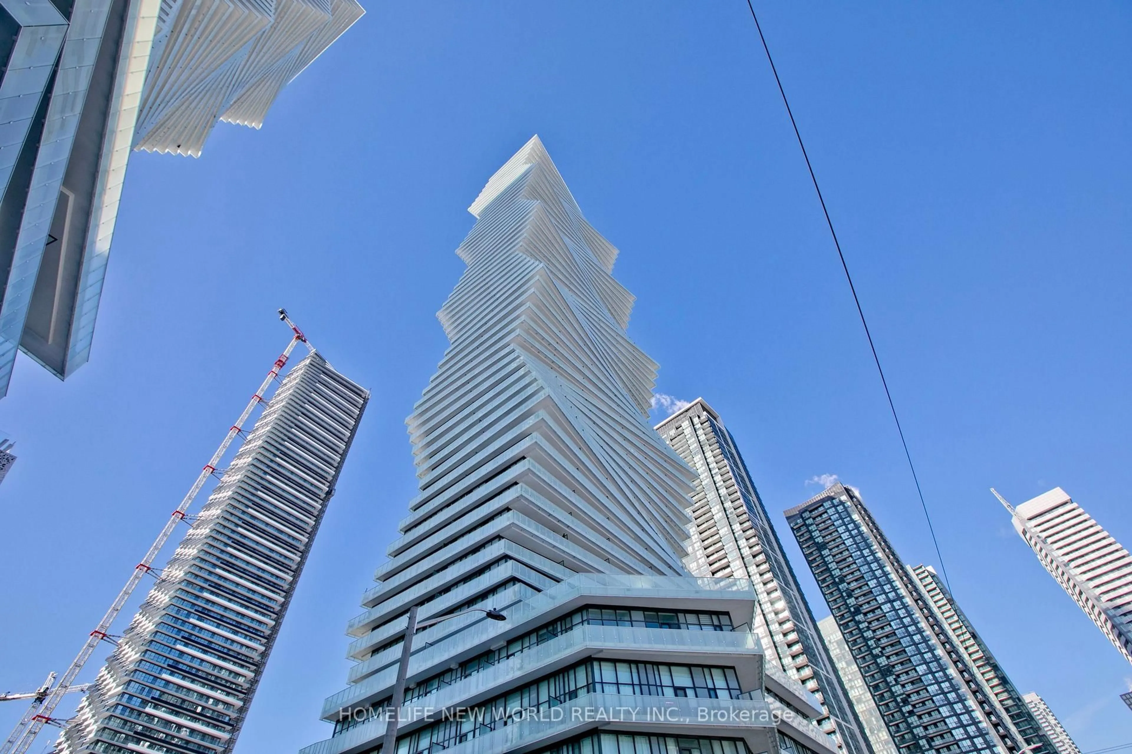 Unknown for 3900 Confederation Pkwy #2907, Mississauga Ontario L5B 0M3