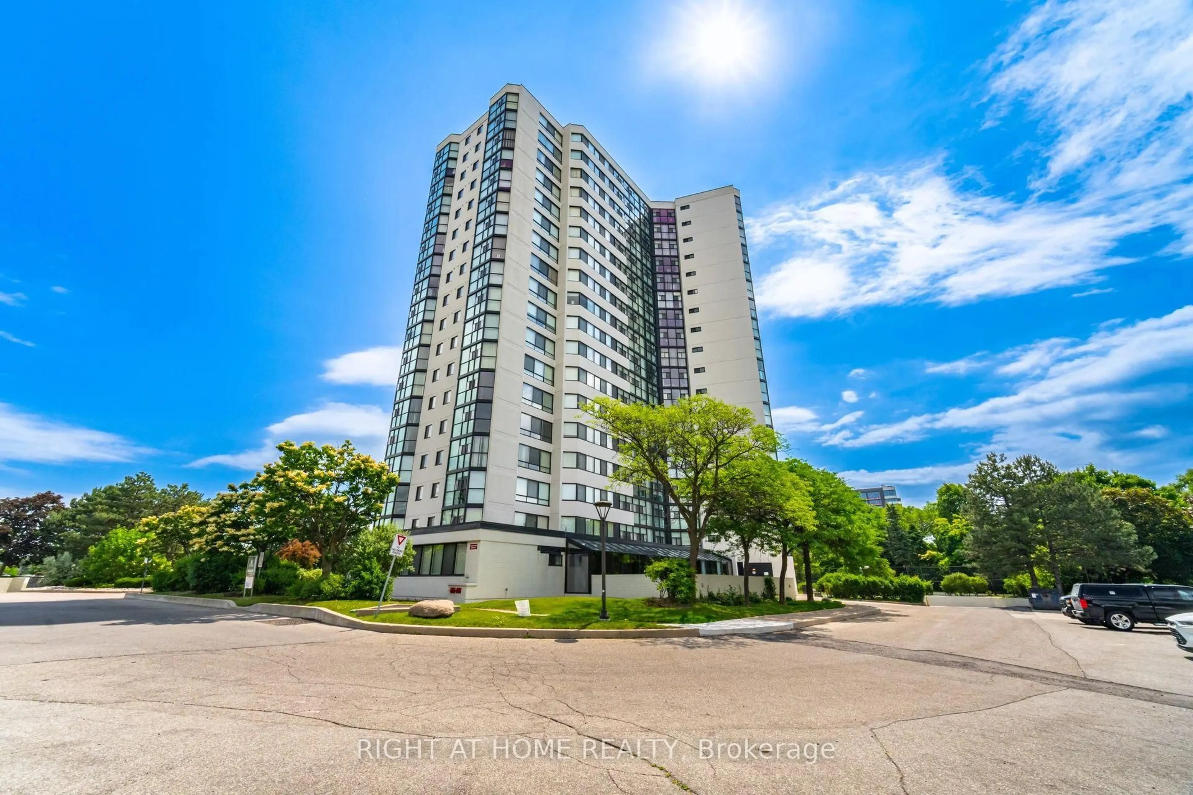 A pic from outside/outdoor area/front of a property/back of a property/a pic from drone, building for 1360 Rathburn Rd #208, Mississauga Ontario L4W 4H4