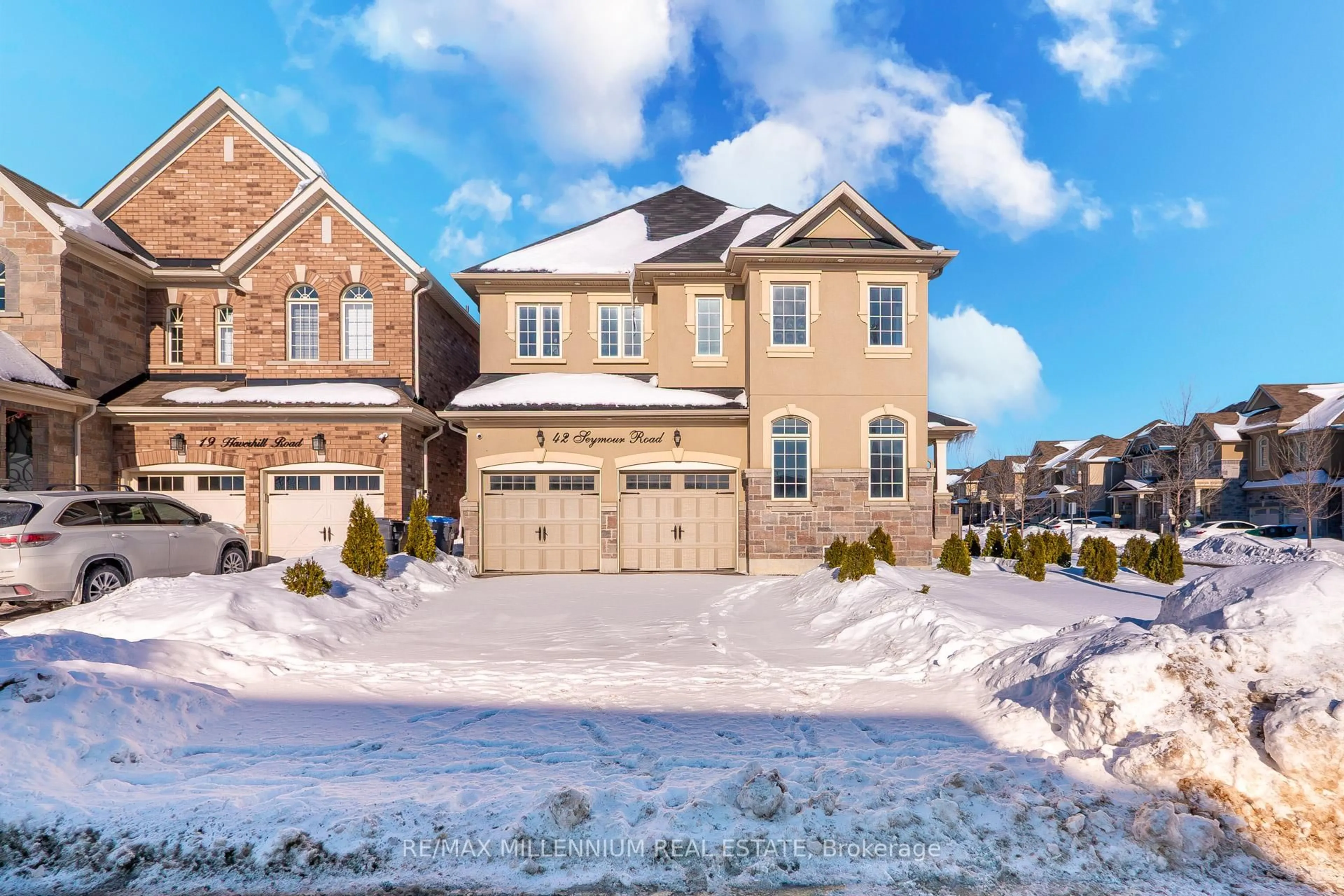 Home with brick exterior material, street for 42 Seymour Rd, Brampton Ontario L6R 4A6