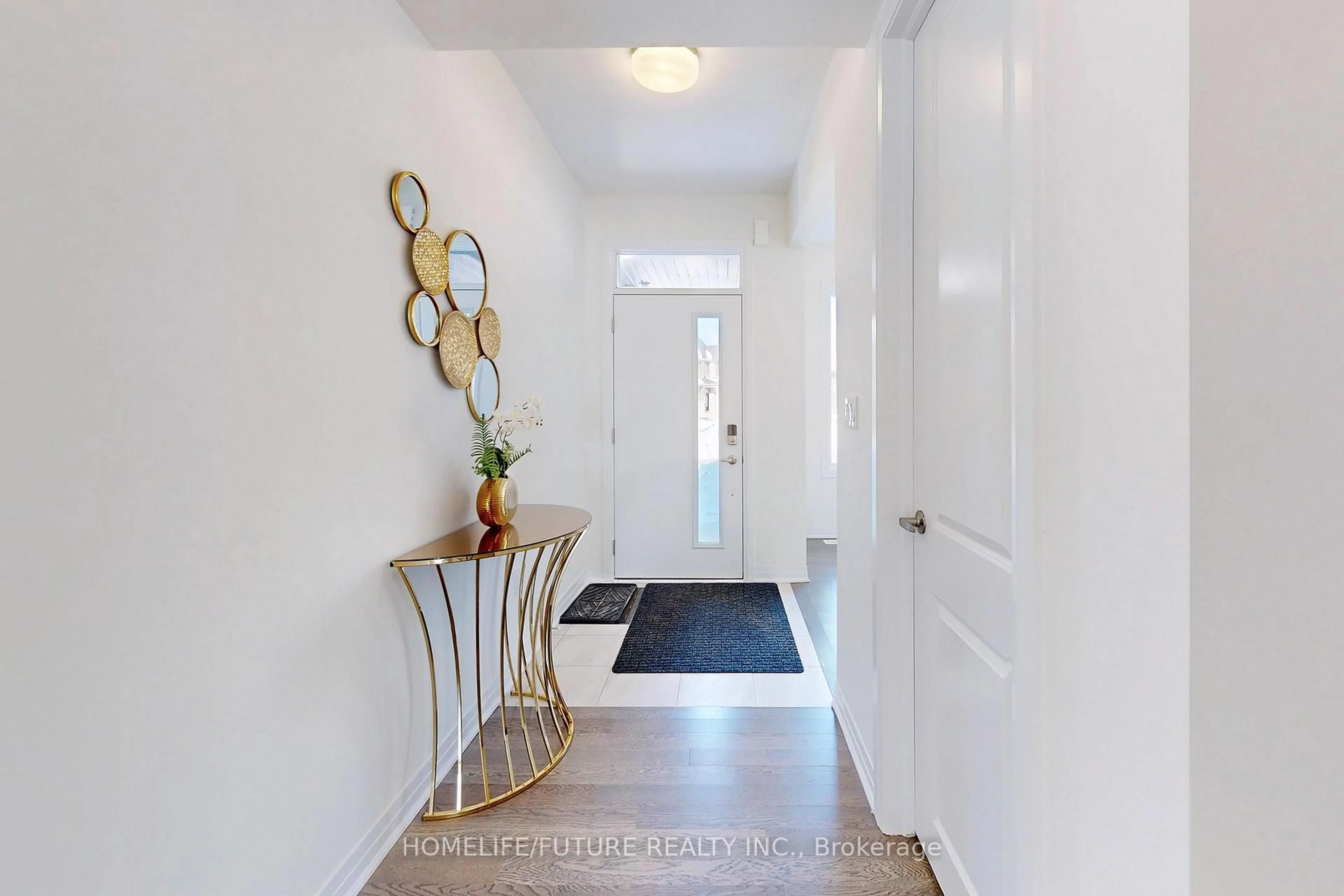 Indoor entryway for 39 Timber Falls Dr, Brampton Ontario L7A 0B8