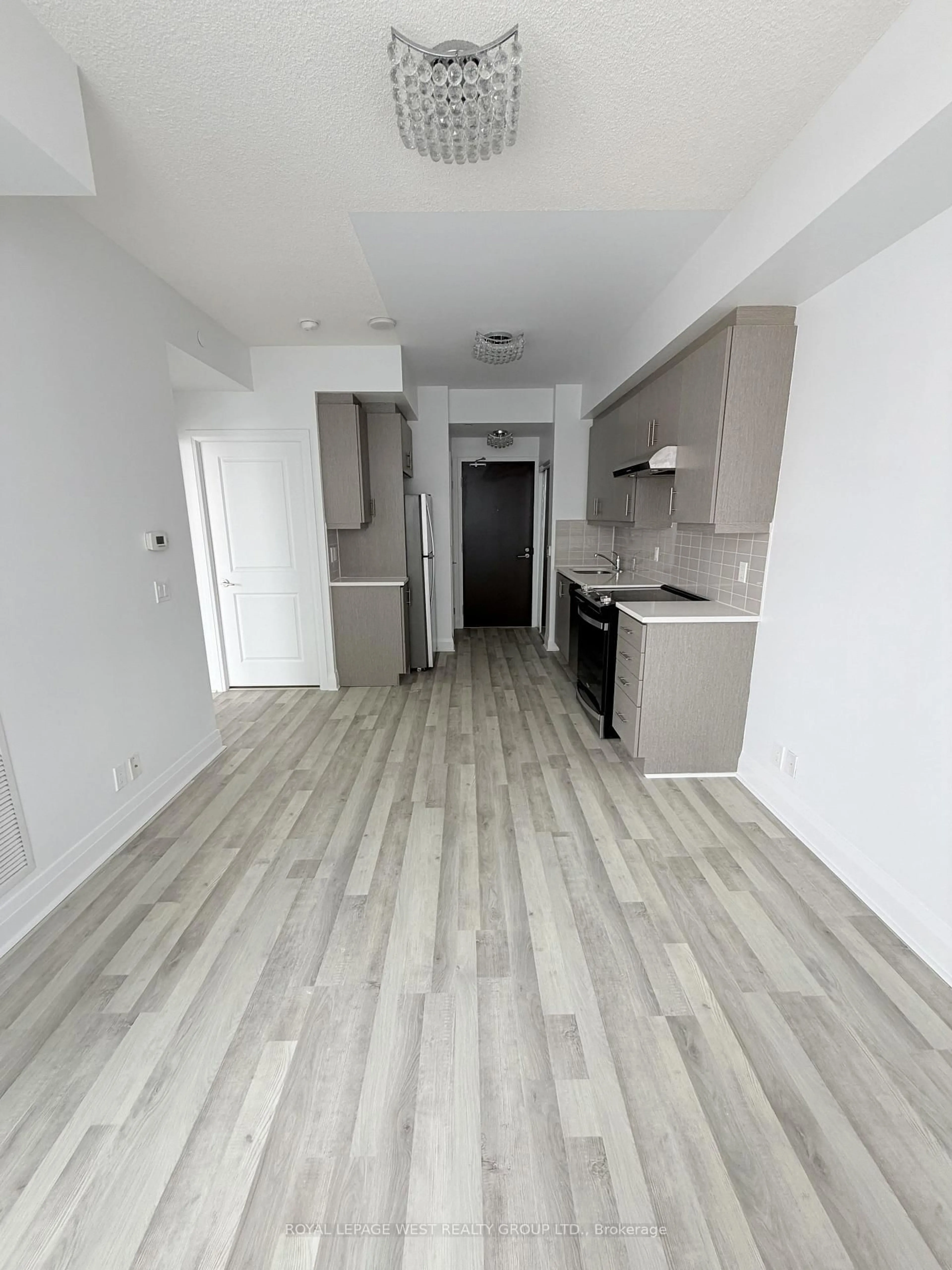 A pic of a room for 17 Zorra St #502, Toronto Ontario M8Z 0C8