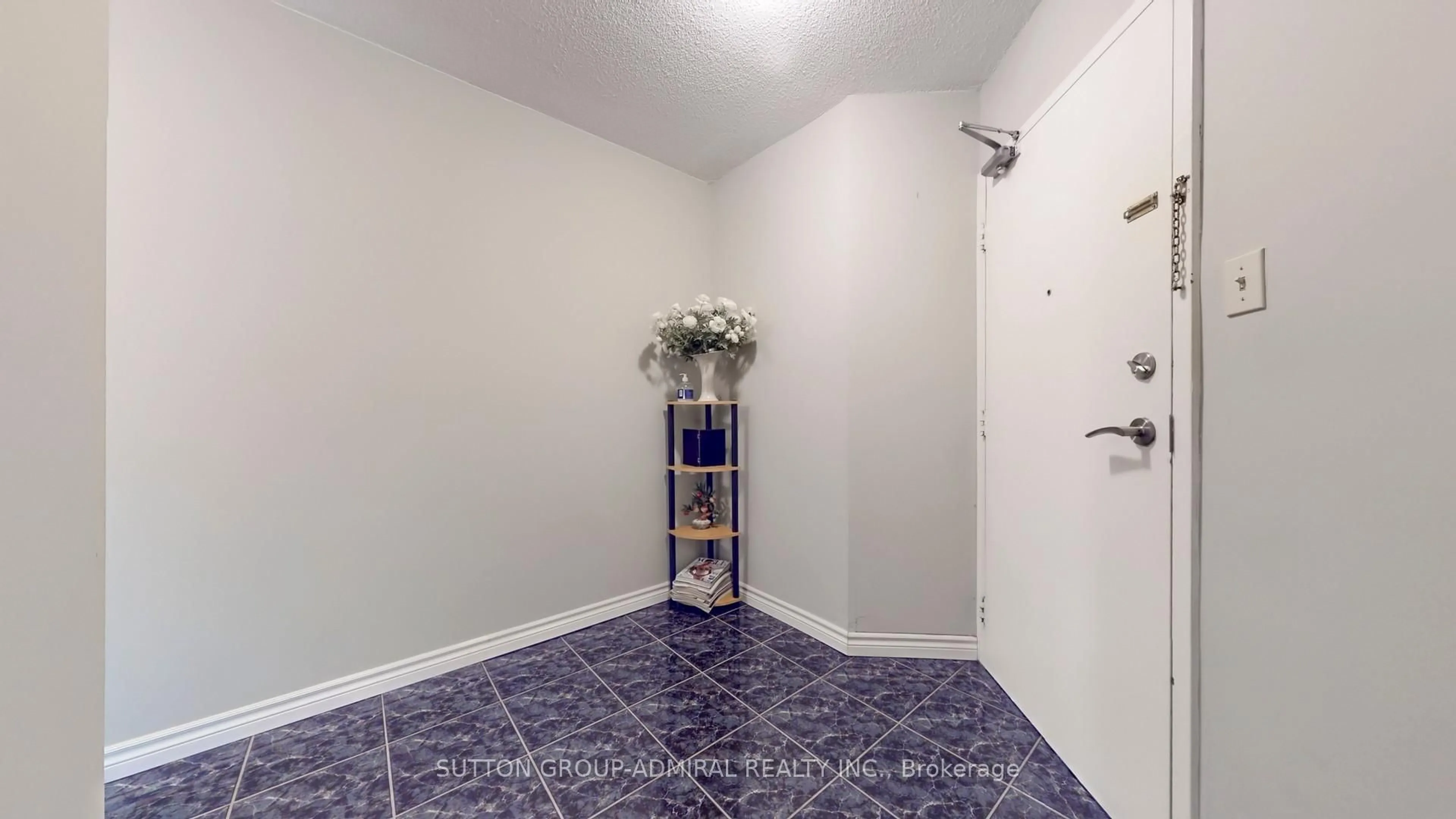 Unknown for 234 Albion Rd #801, Toronto Ontario M9W 6A5