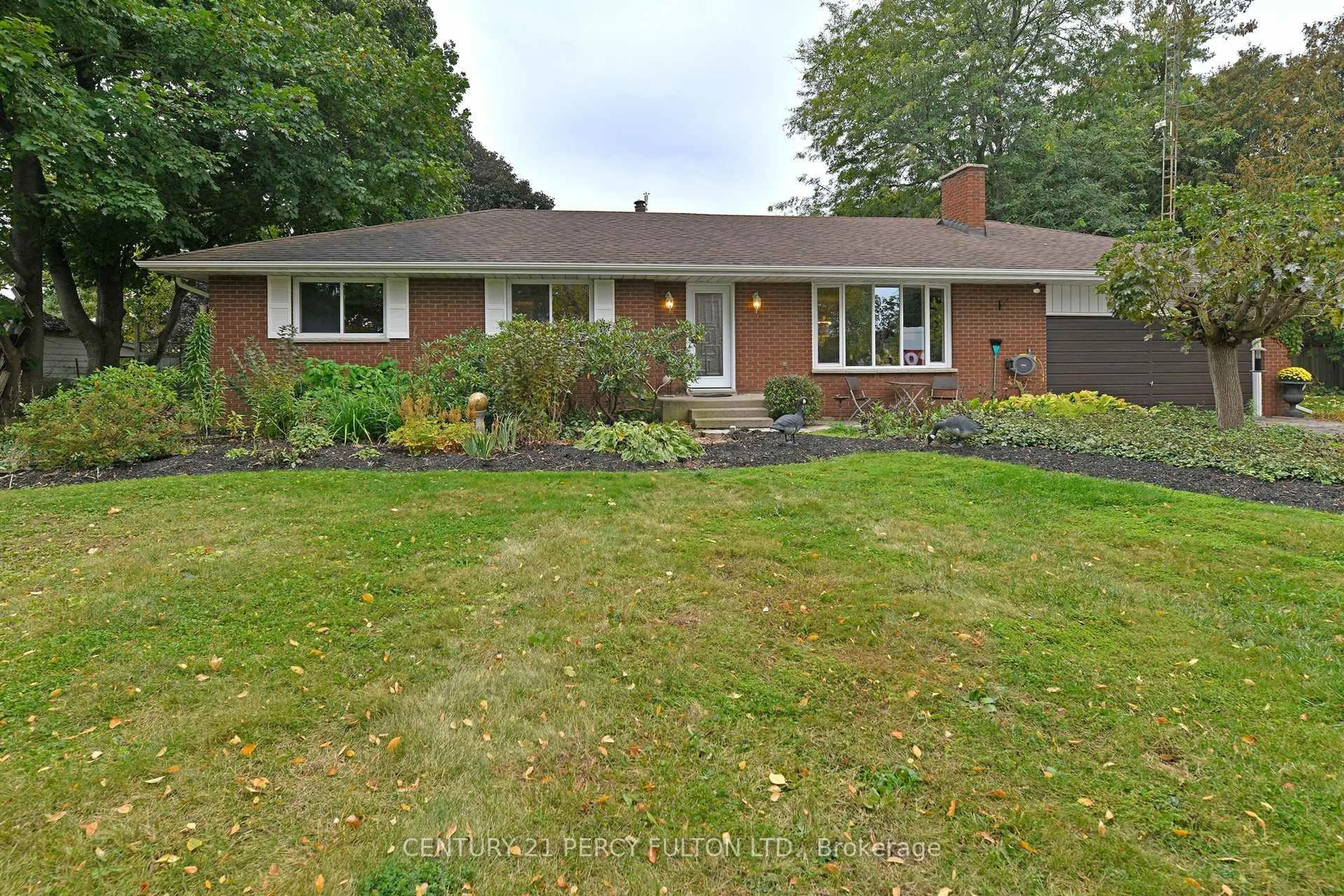 Home with brick exterior material, street for 10208 Tenth Line, Halton Hills Ontario L0P 1K0