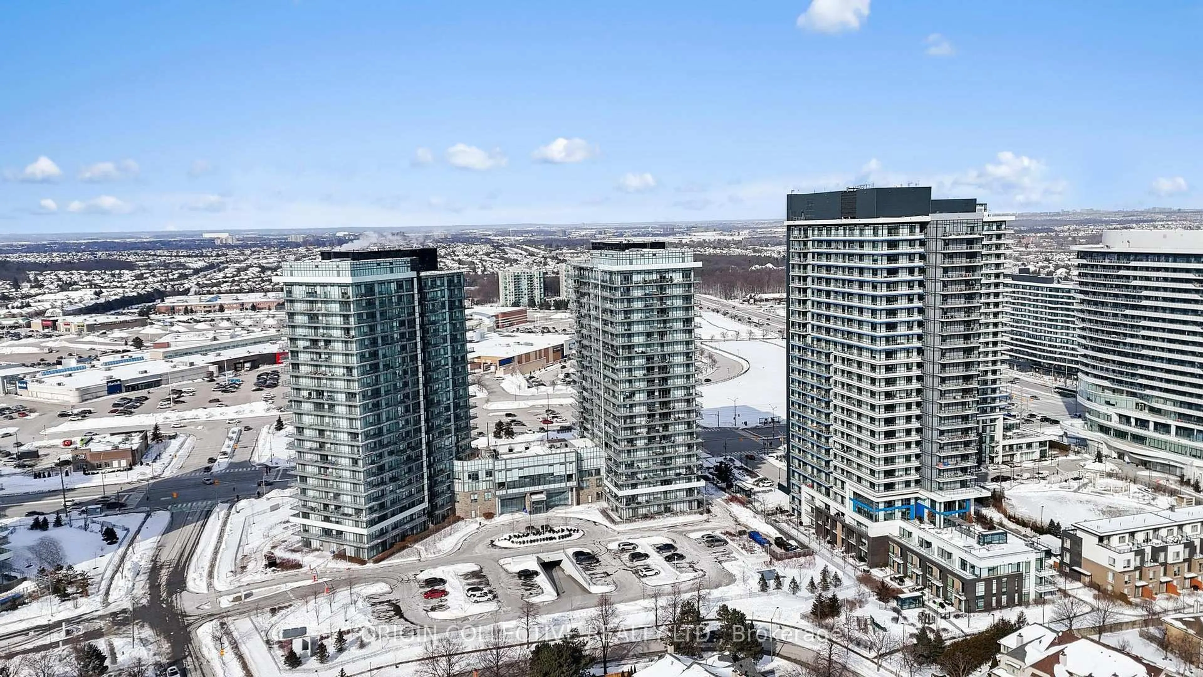 A pic from outside/outdoor area/front of a property/back of a property/a pic from drone, city buildings view from balcony for 4675 Metcalfe Ave #1010, Mississauga Ontario L5M 0Z8
