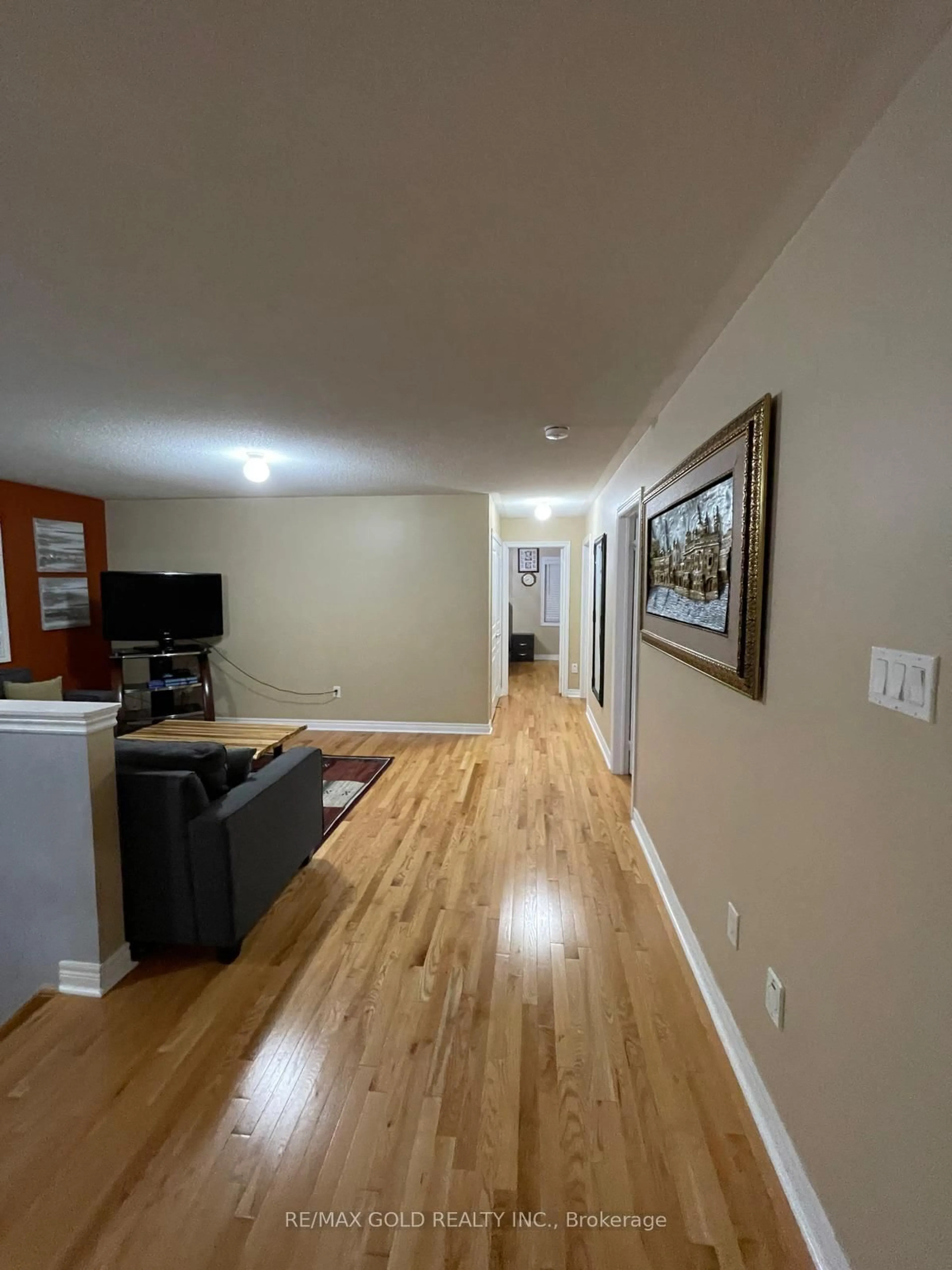 A pic of a room for 54 Covebank Cres, Brampton Ontario L6P 2Y1