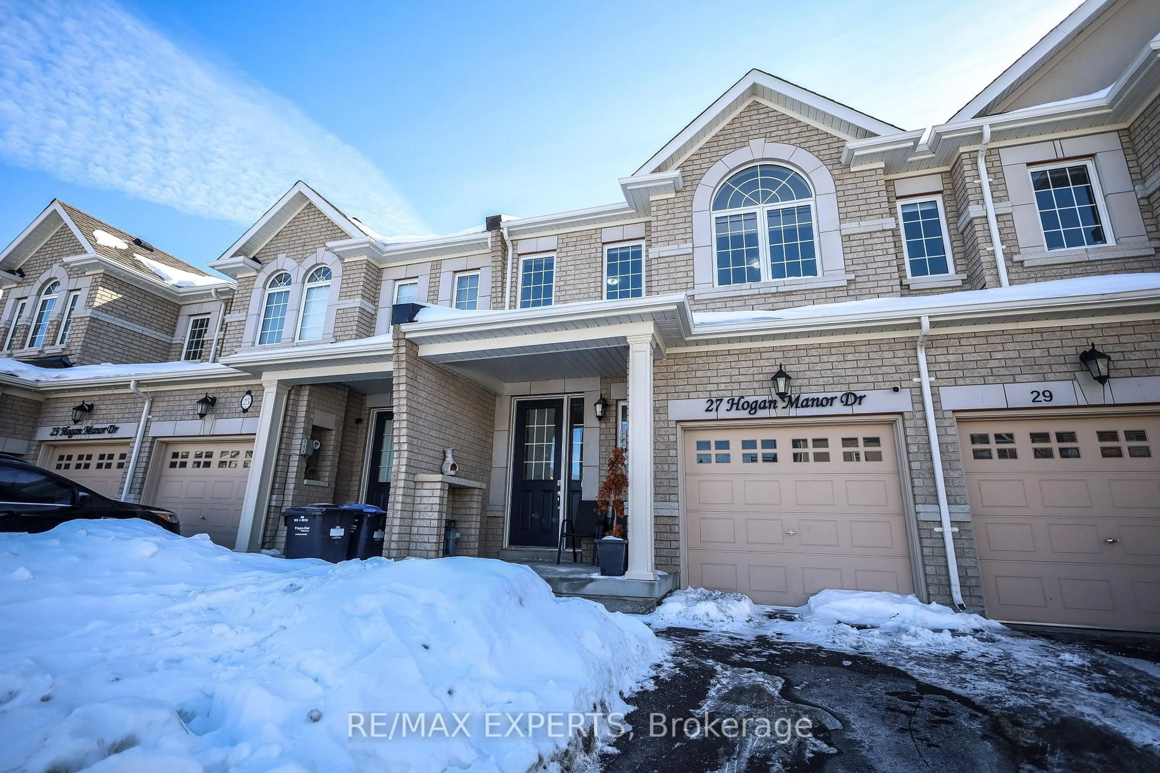 Unknown for 27 Hogan Manor Dr, Brampton Ontario L7A 4V3