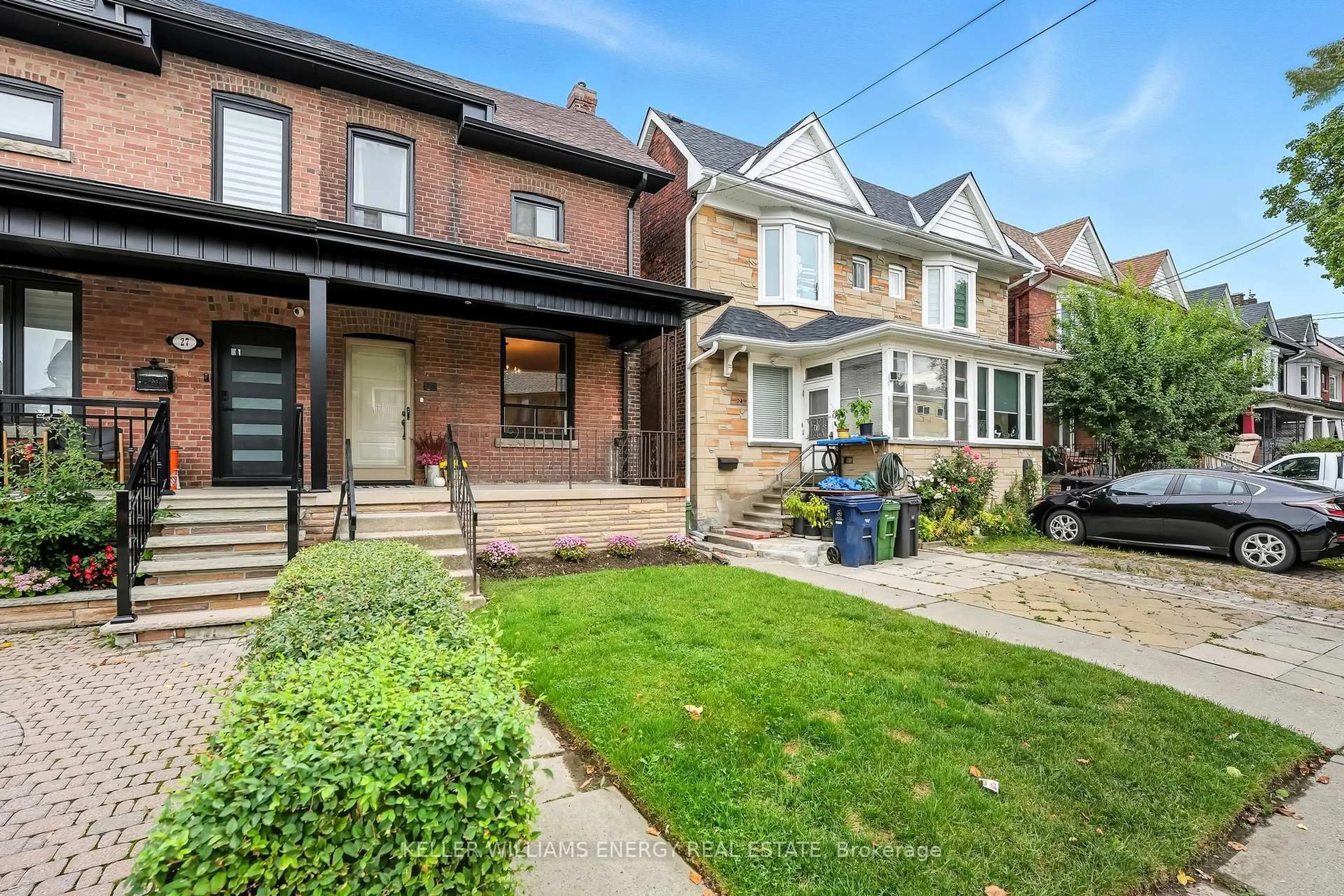 Home with brick exterior material, street for 25 Spring Grove Ave, Toronto Ontario M6N 3H2
