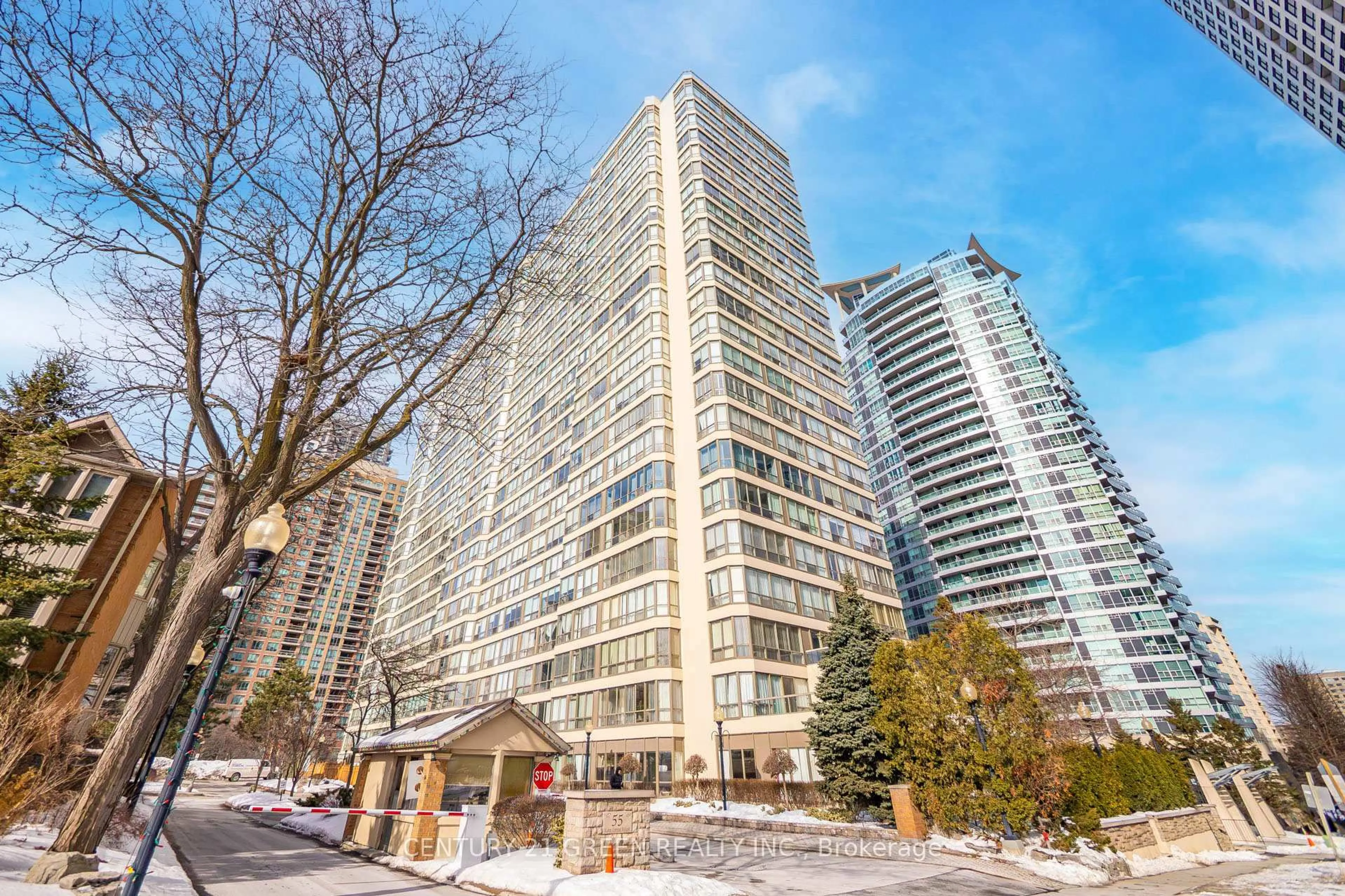 Patio, unknown for 55 Elm Dr #1201, Mississauga Ontario L5B 3Z3