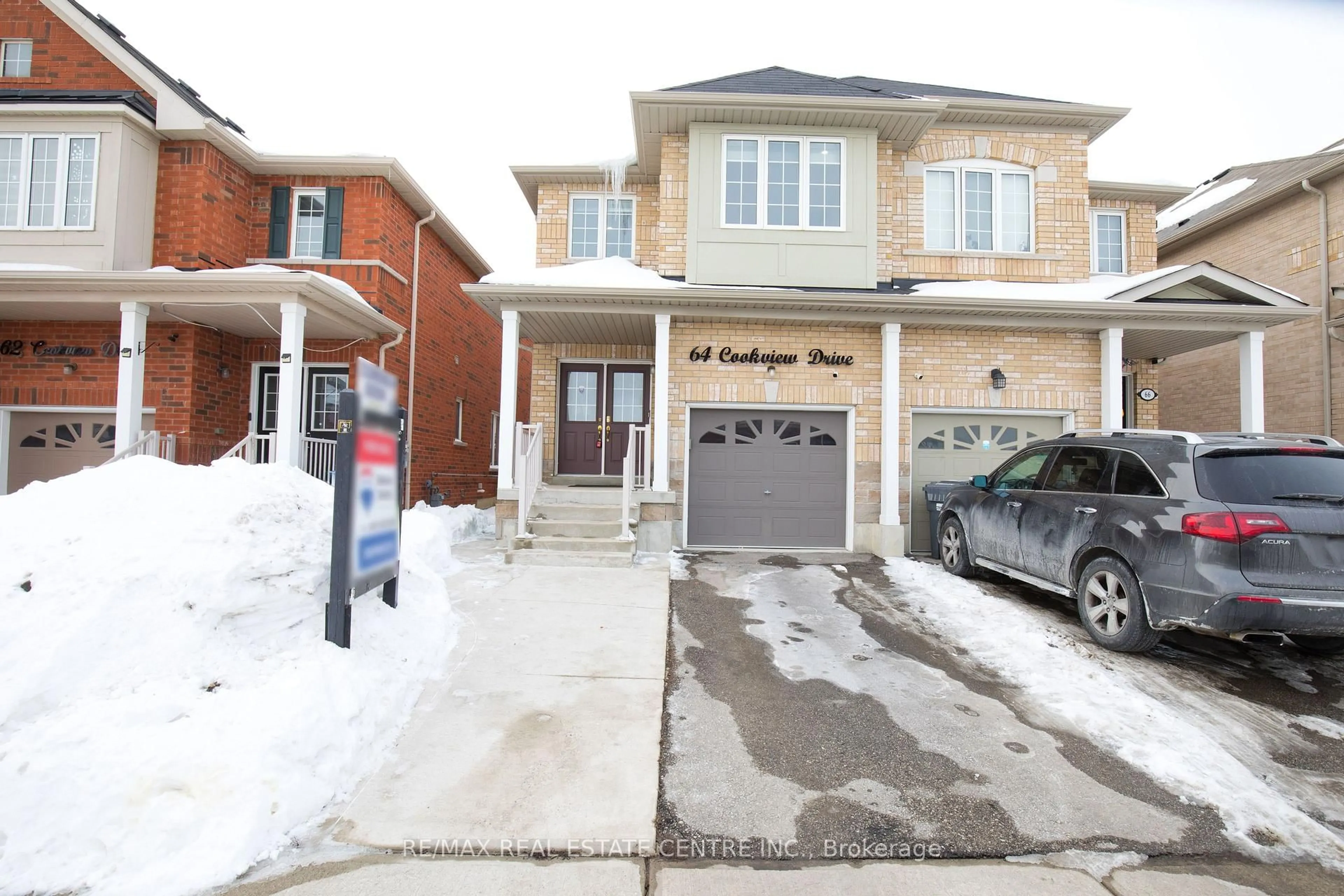 Unknown for 64 Cookview Dr, Brampton Ontario L6R 3T6