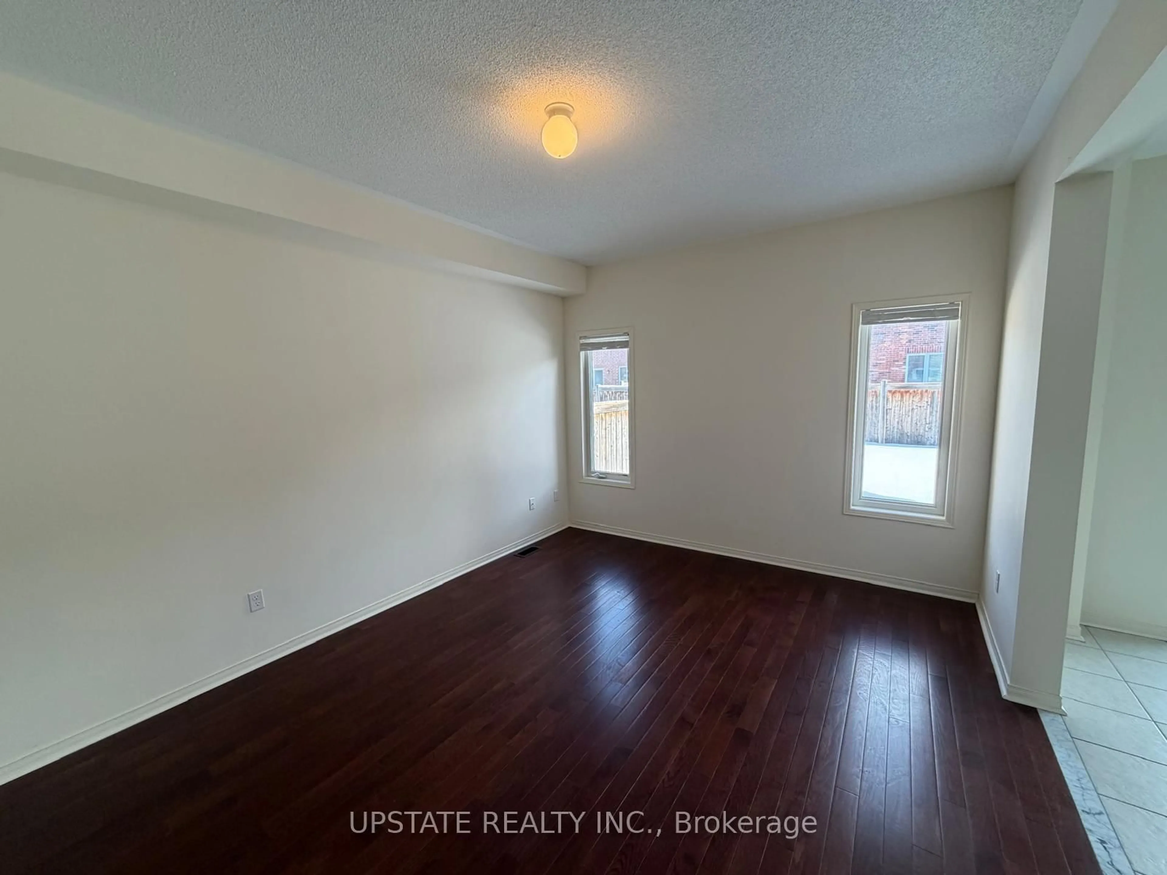 A pic of a room for 105 Heartview Rd, Brampton Ontario L6Z 0C9