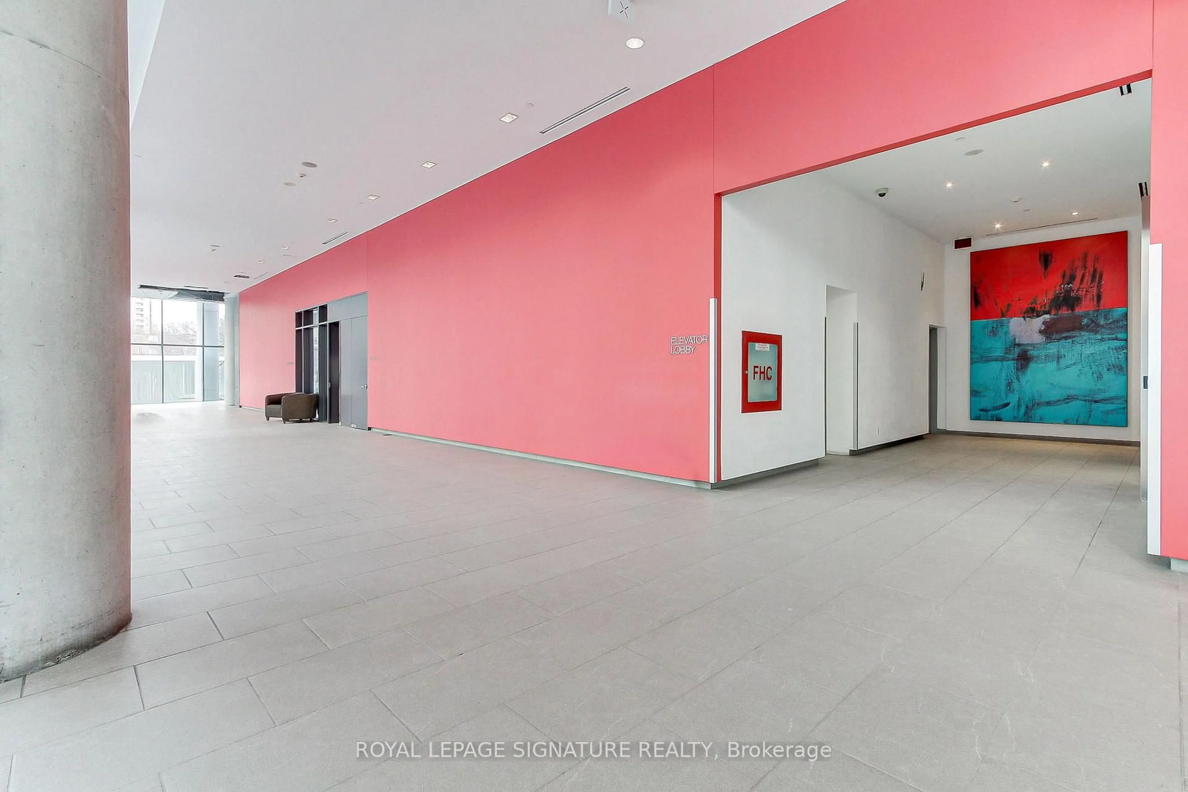 Indoor foyer for 103 The Queensway #1511, Toronto Ontario M6S 5B4