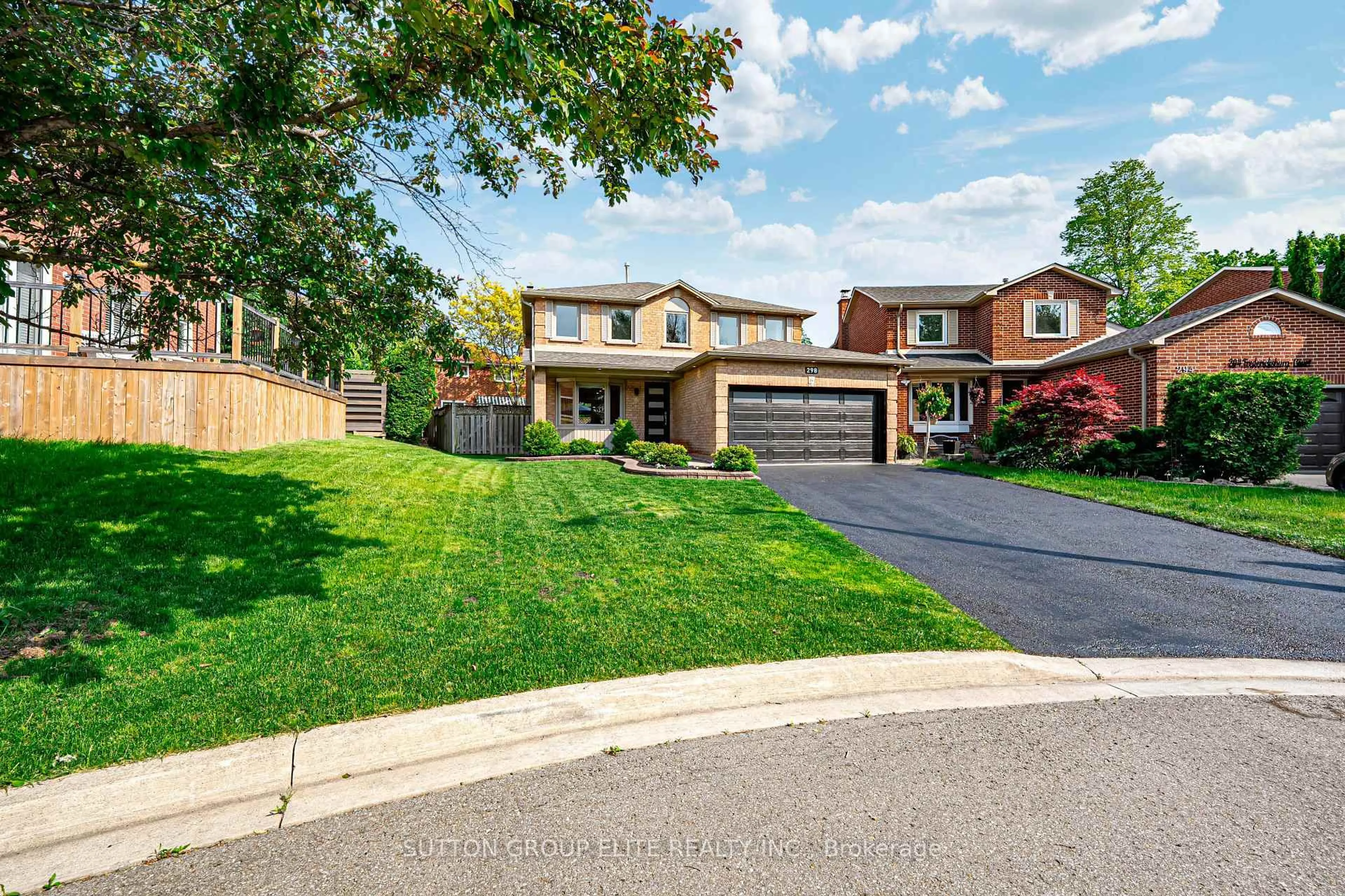 Home with brick exterior material, street for 298 Fredericksburg Crt, Mississauga Ontario L4Z 2T2