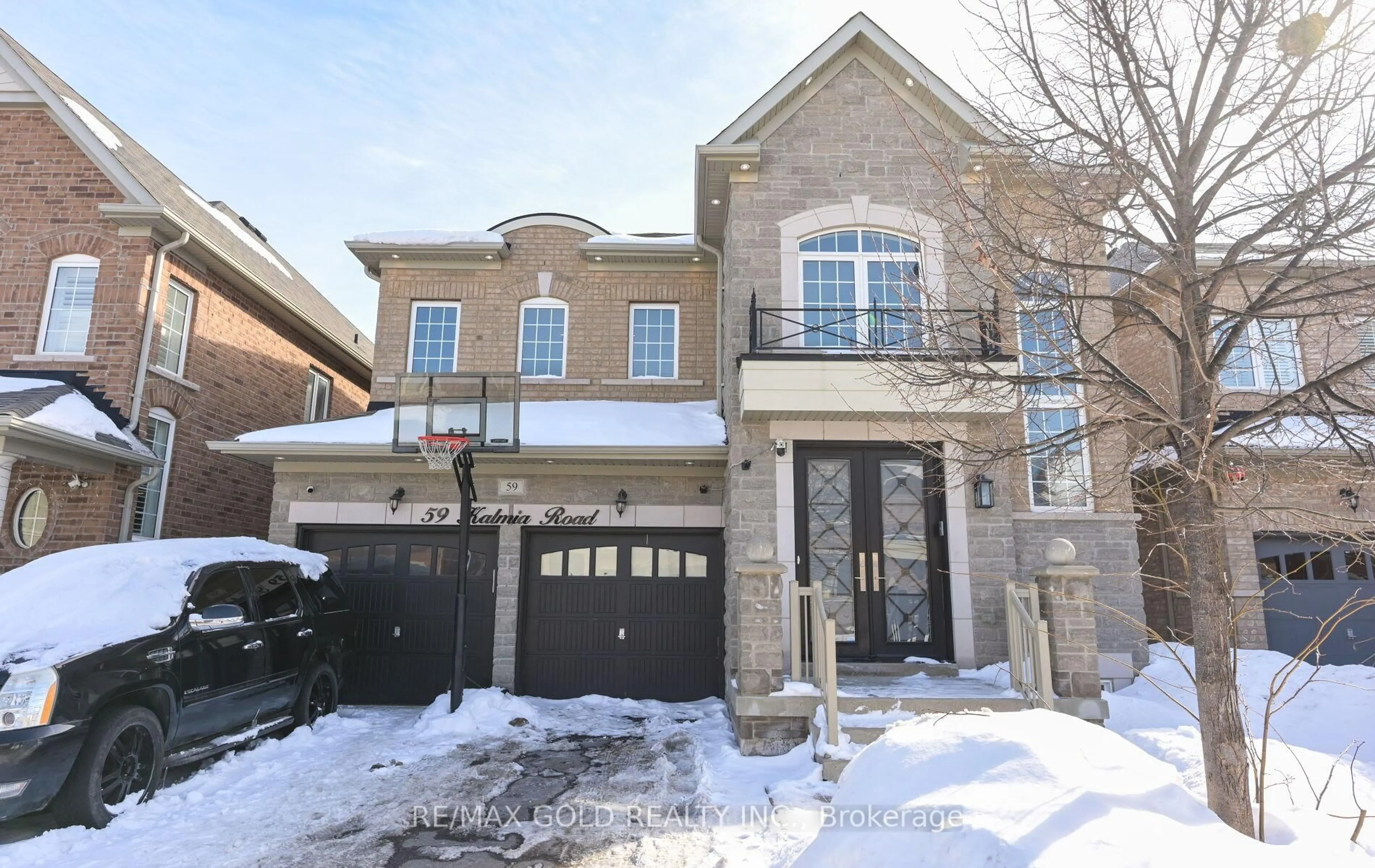 Home with brick exterior material, street for 59 Kalmia Rd, Brampton Ontario L6X 3B3
