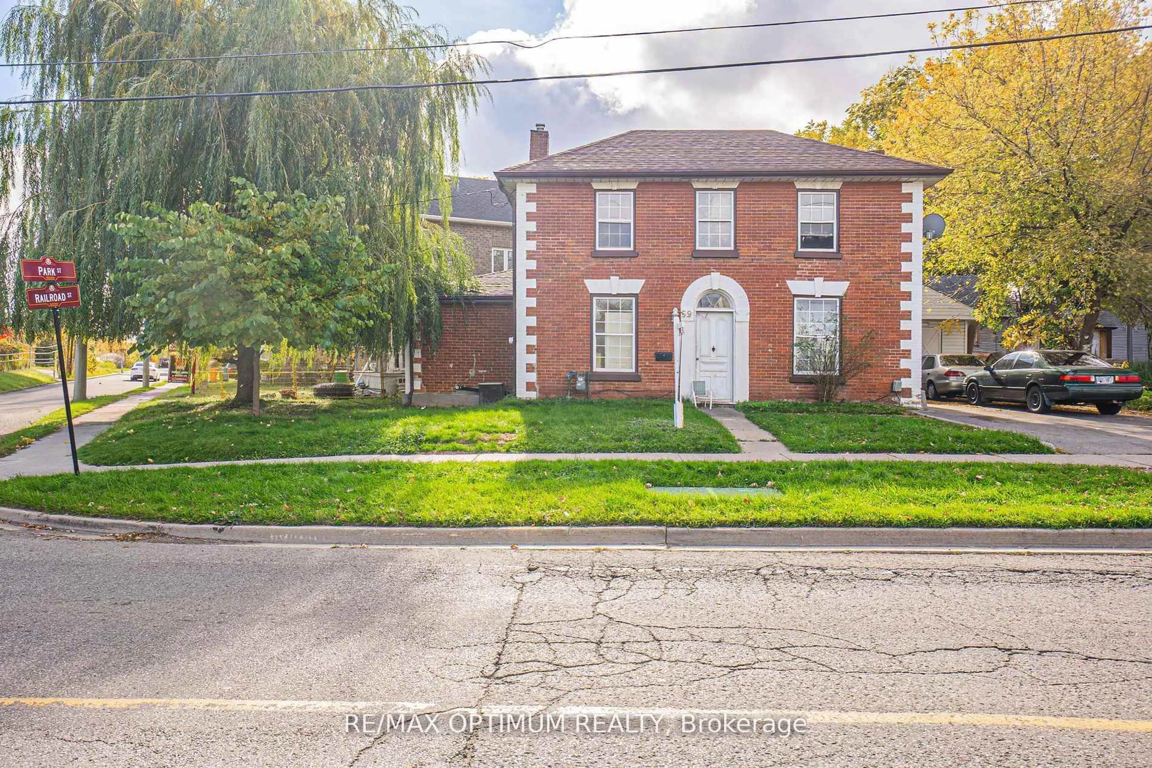 Home with brick exterior material, street for 59 Railroad St, Brampton Ontario L6X 1G5