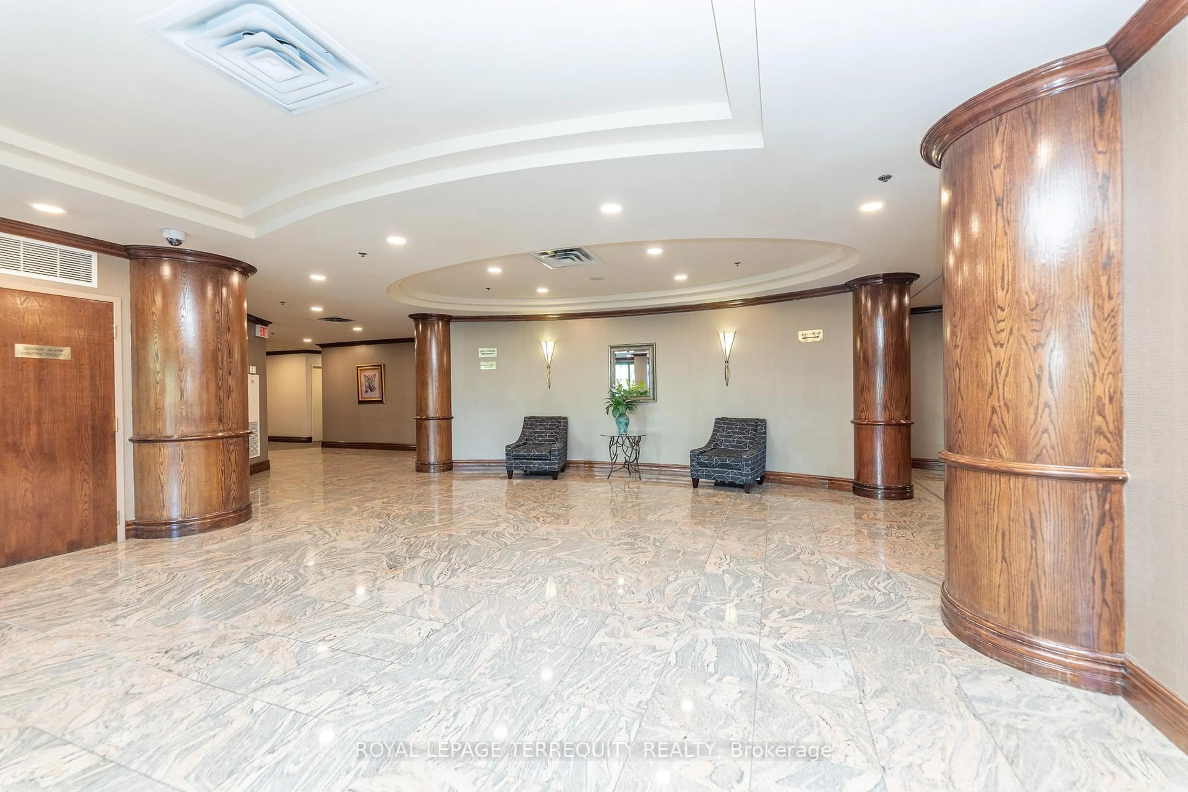 Lobby for 15 Michael Power Pl #1005, Toronto Ontario M9A 5G4