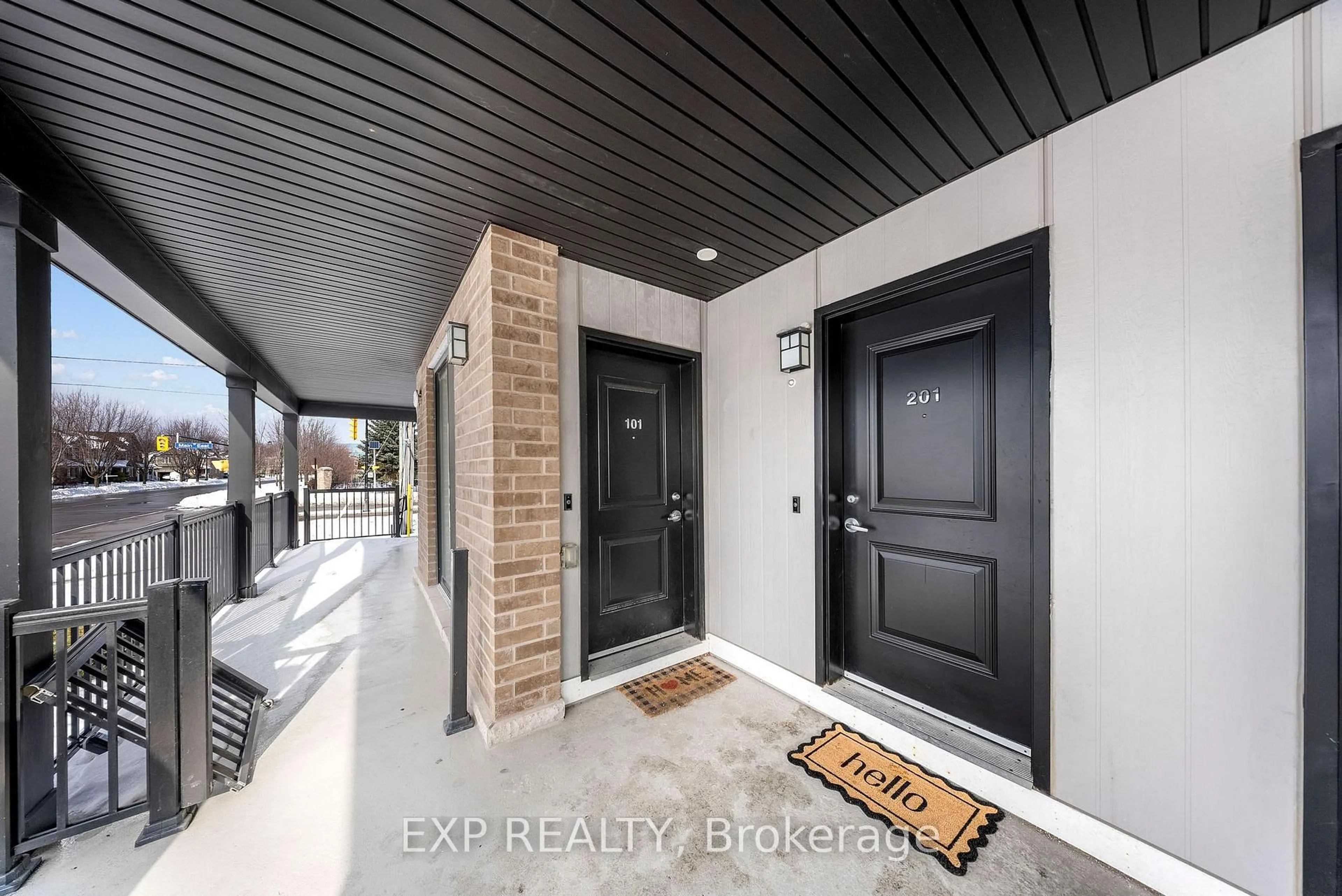 Indoor entryway for 1200 Main St #201, Milton Ontario L9T 9K9