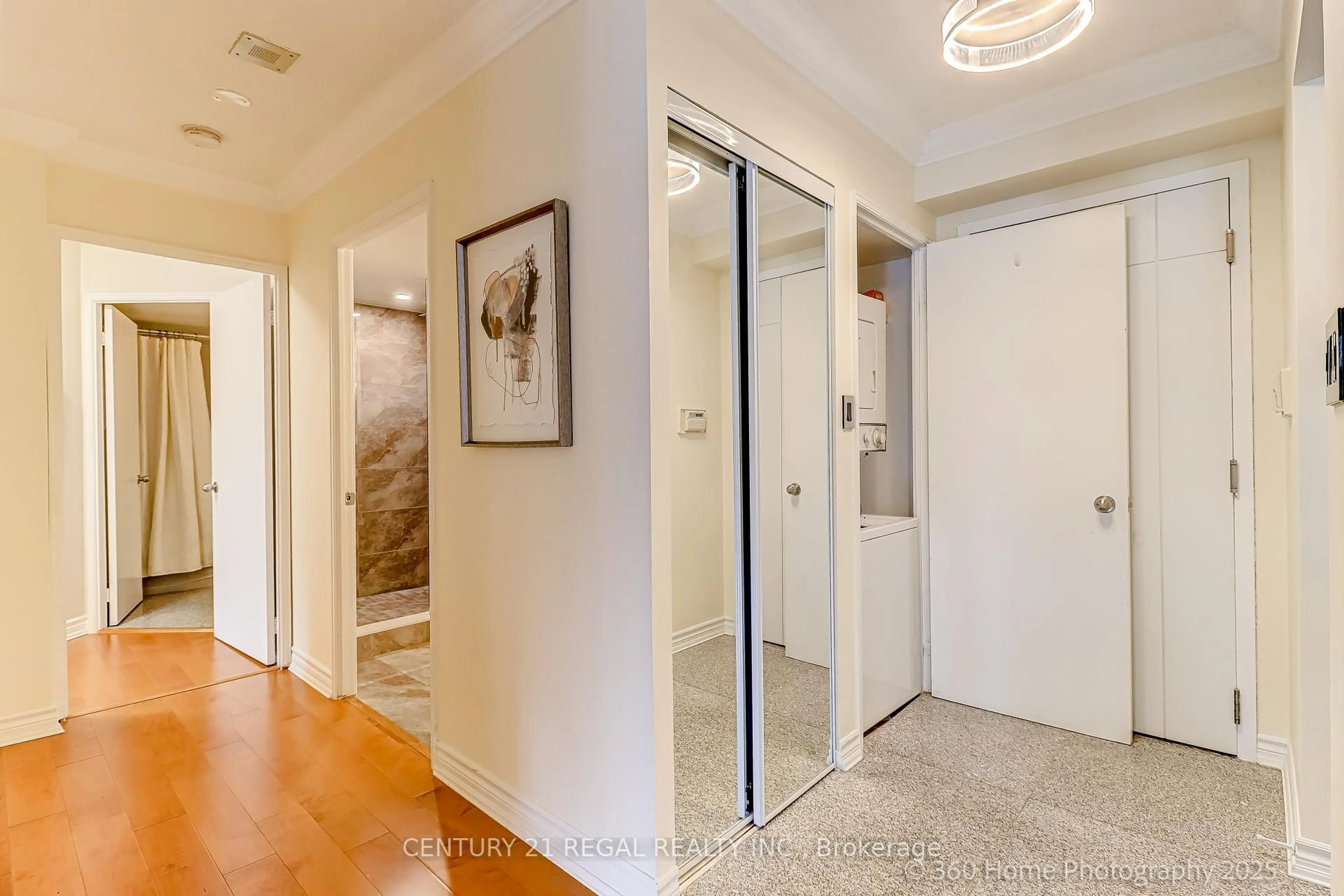Indoor entryway for 2267 Lake Shore Blvd #308, Toronto Ontario M8V 3X2