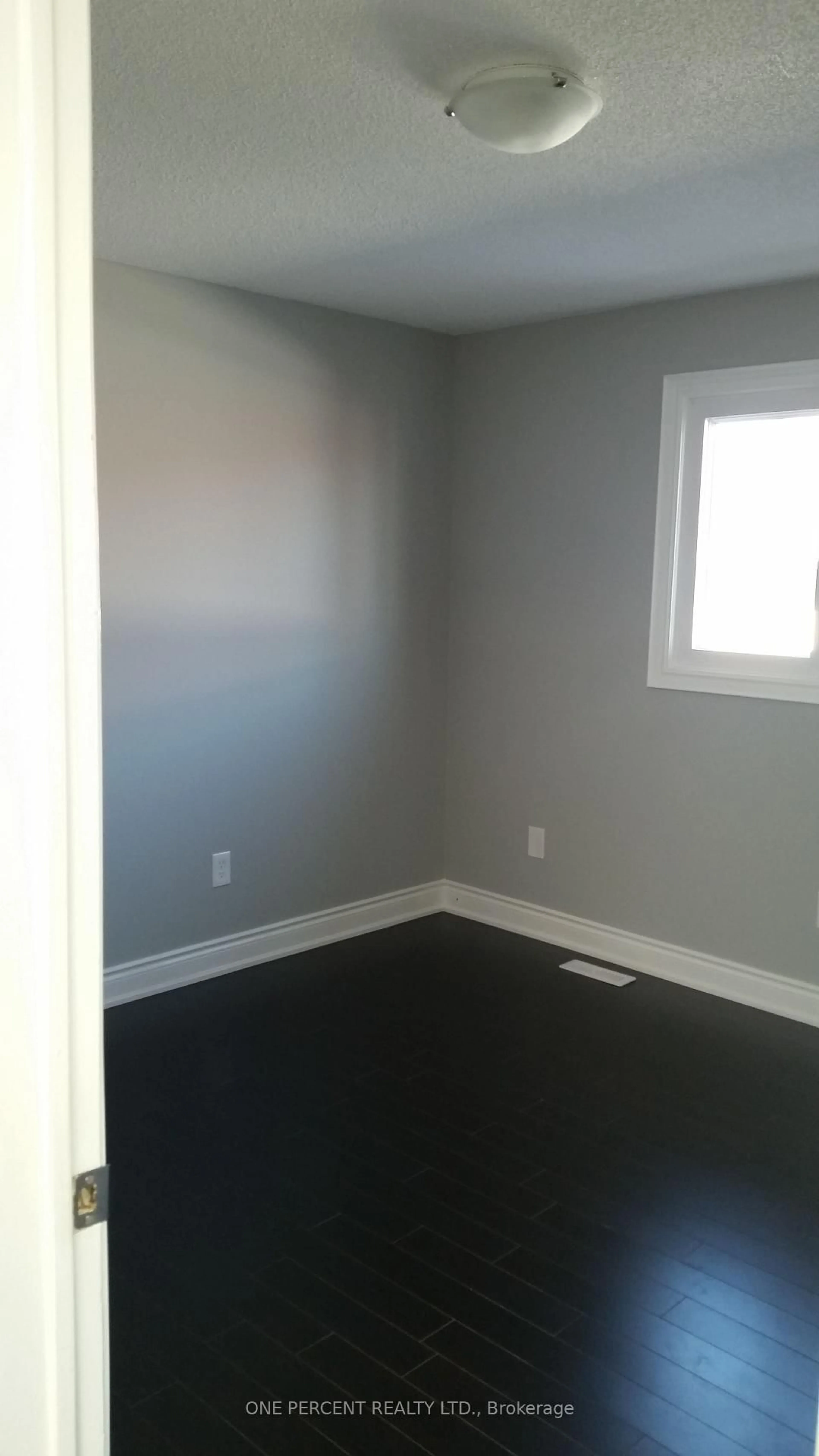 A pic of a room for 52 Timberlane Dr, Brampton Ontario L6Y 4B6