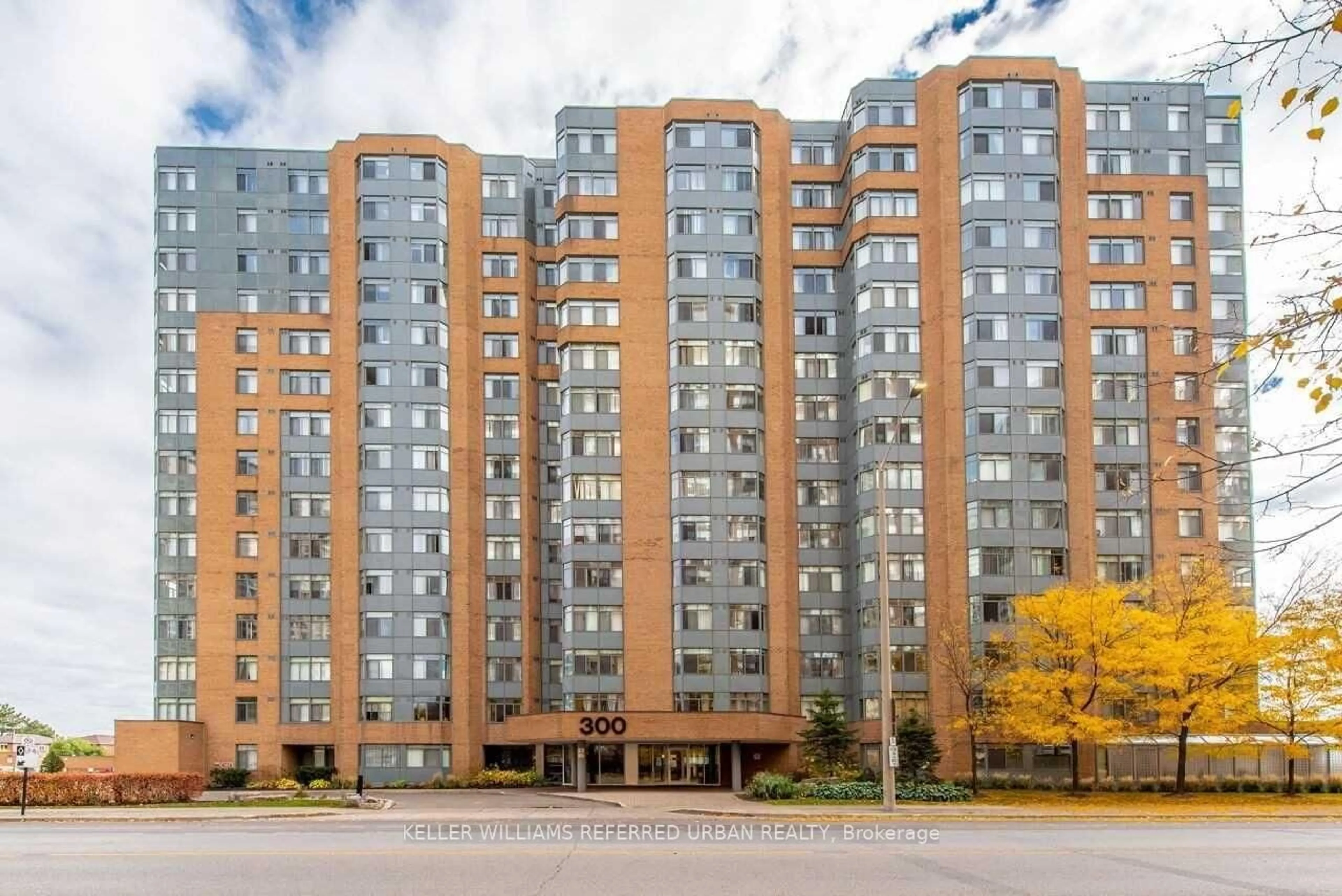 Unknown for 300 Webb Dr #502, Mississauga Ontario L5B 3W3