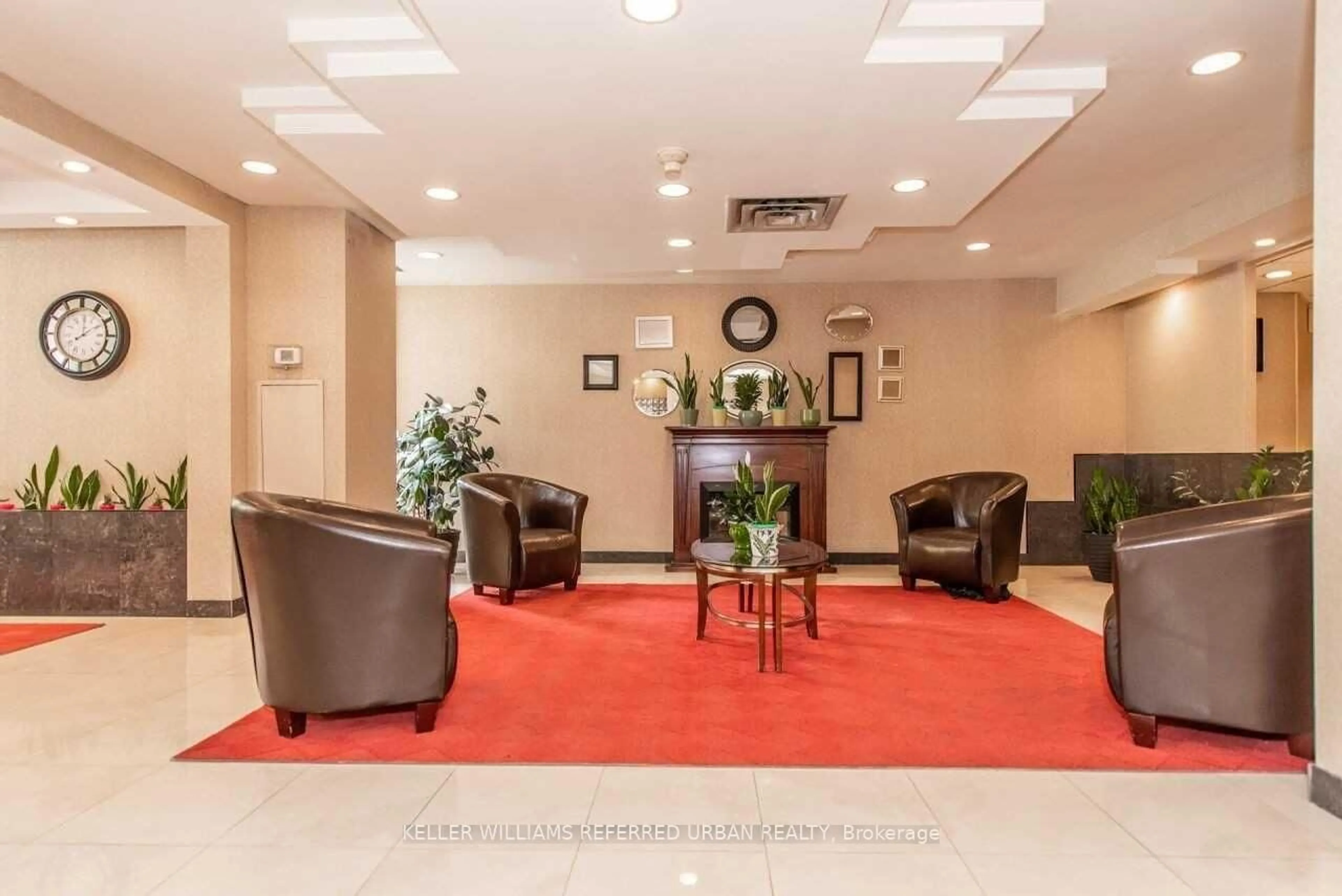 Lobby for 300 Webb Dr #502, Mississauga Ontario L5B 3W3