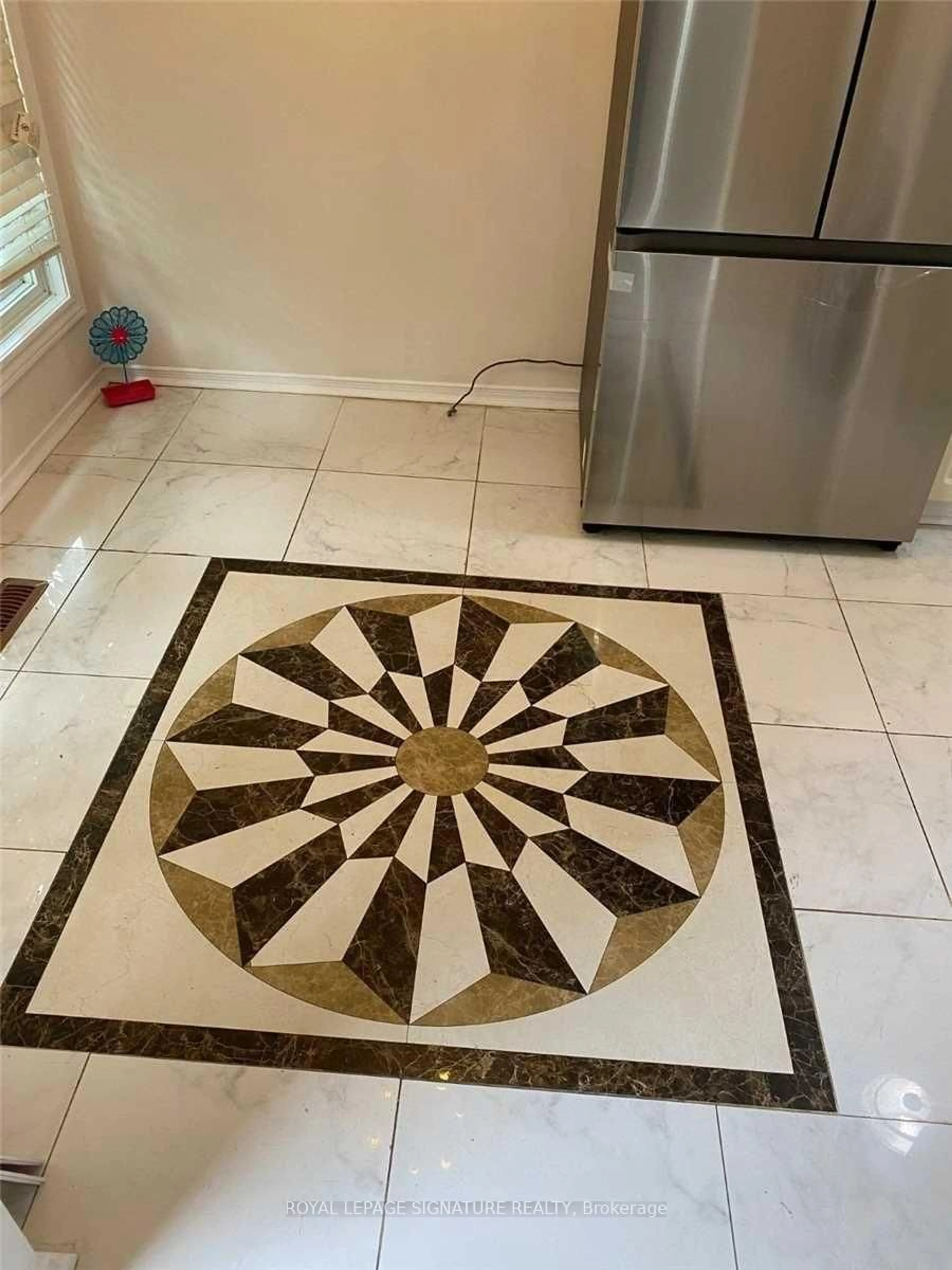 Unknown for 3050 Orleans Rd #48, Mississauga Ontario L5L 5P7