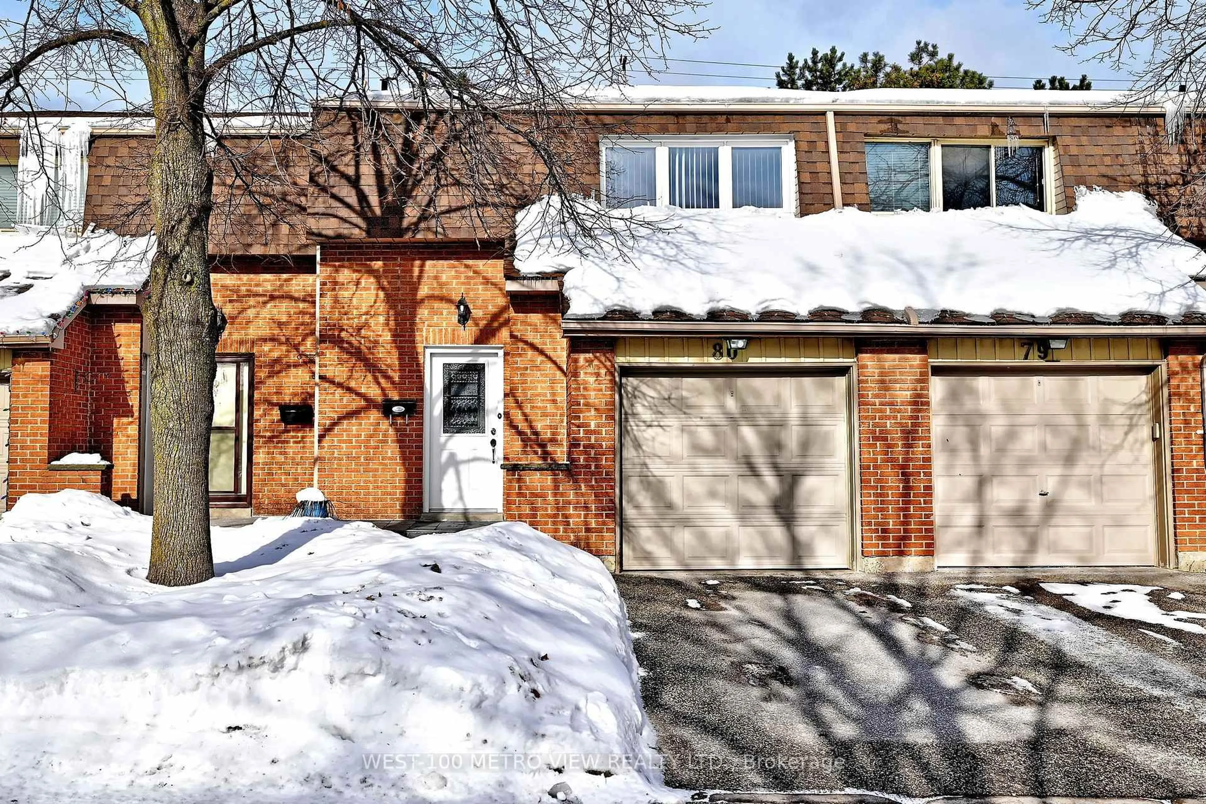 Home with brick exterior material, street for 1180 Mississauga Valley Blvd #85, Mississauga Ontario L5A 3M9